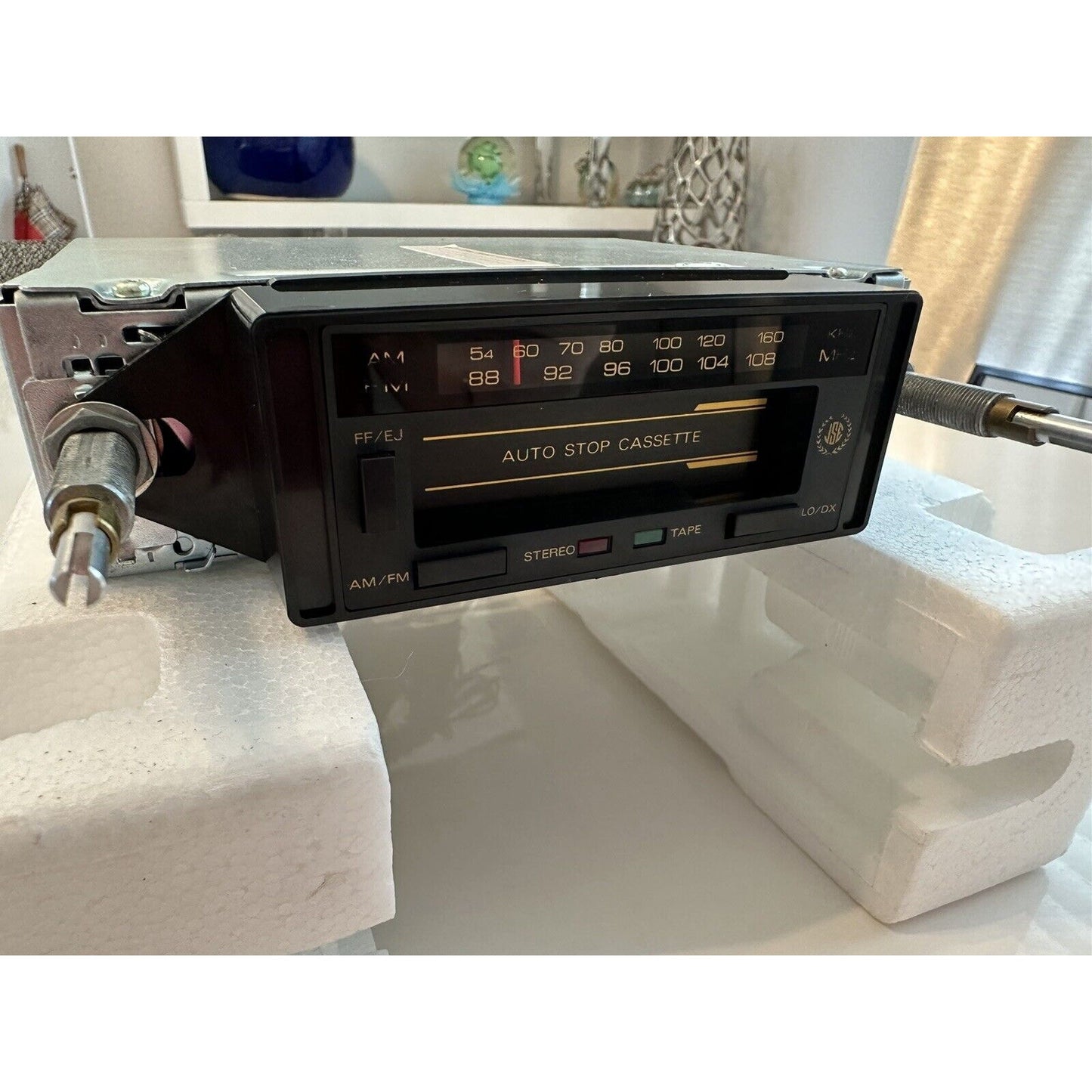 VINTAGE *NEW* Jet Sound JS-9515 am/fm Radio/Cassette Car Stereo