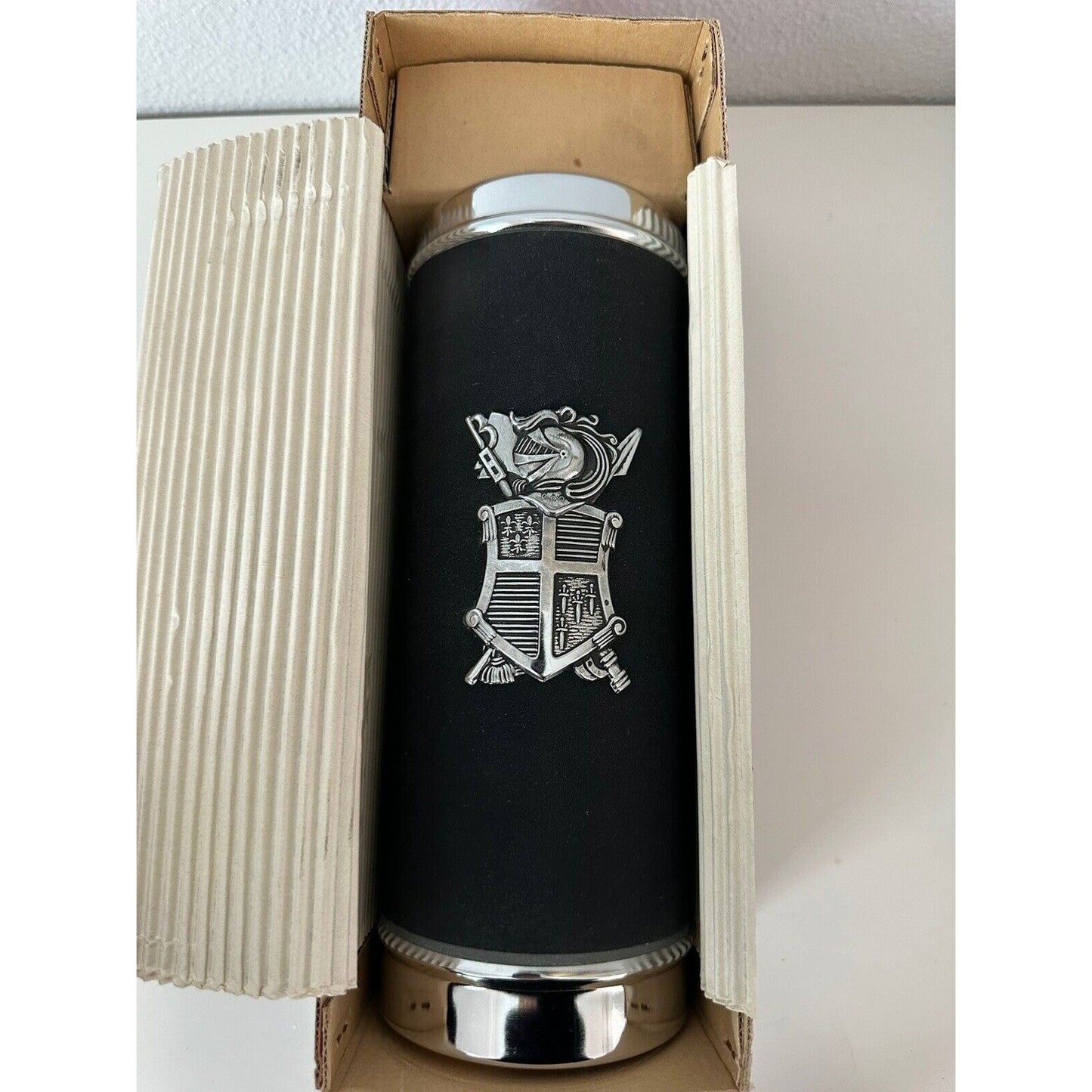 VINTAGE *NEW* Black Coat of Arms Music Box Decanter-"How Dry I Am"