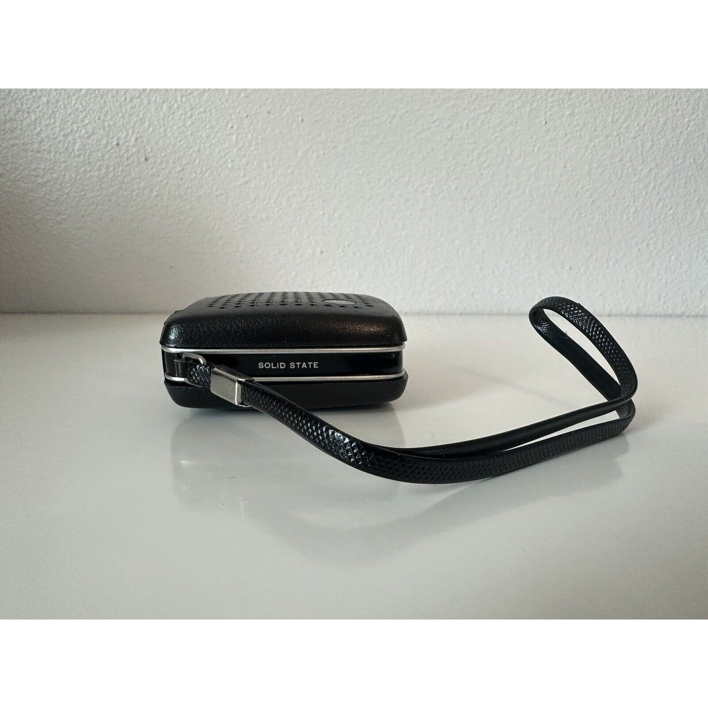 VINTAGE *NEW* Four Star FS-7 Solid State Radio Black
