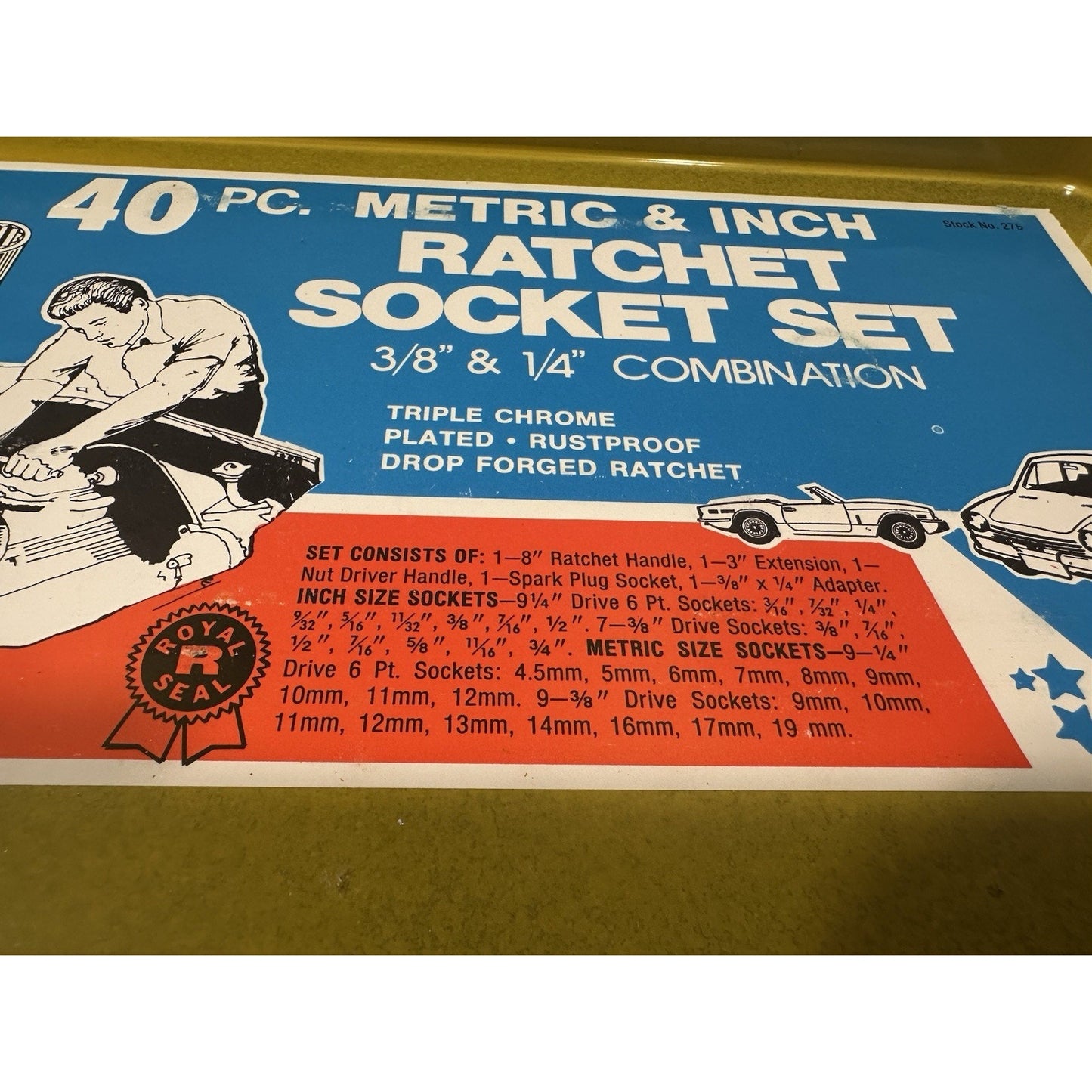 VINTAGE *NEW* 1980's Royal Seal 40 PC Ratchet & Socket Set Metric/Inch