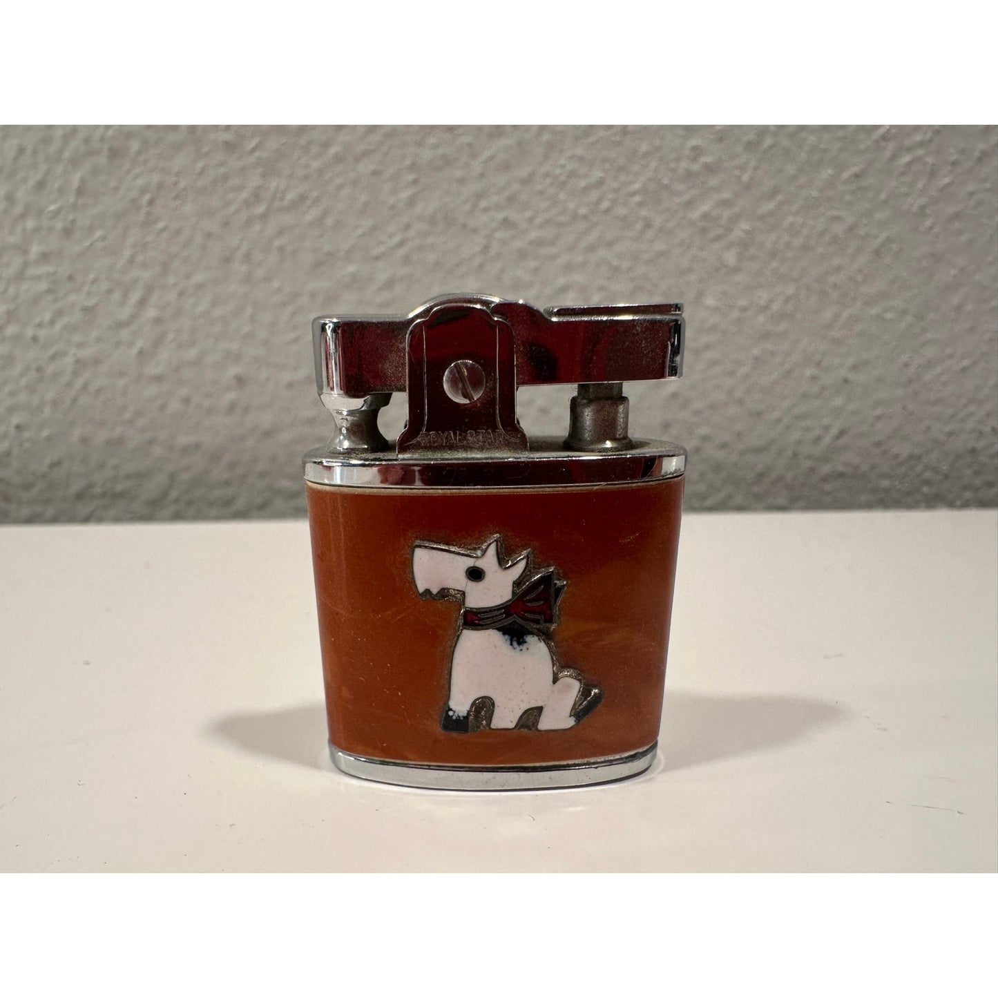 VINTAGE *NEW* 1956 ROYAL STAR Lighter Collection Set of 8