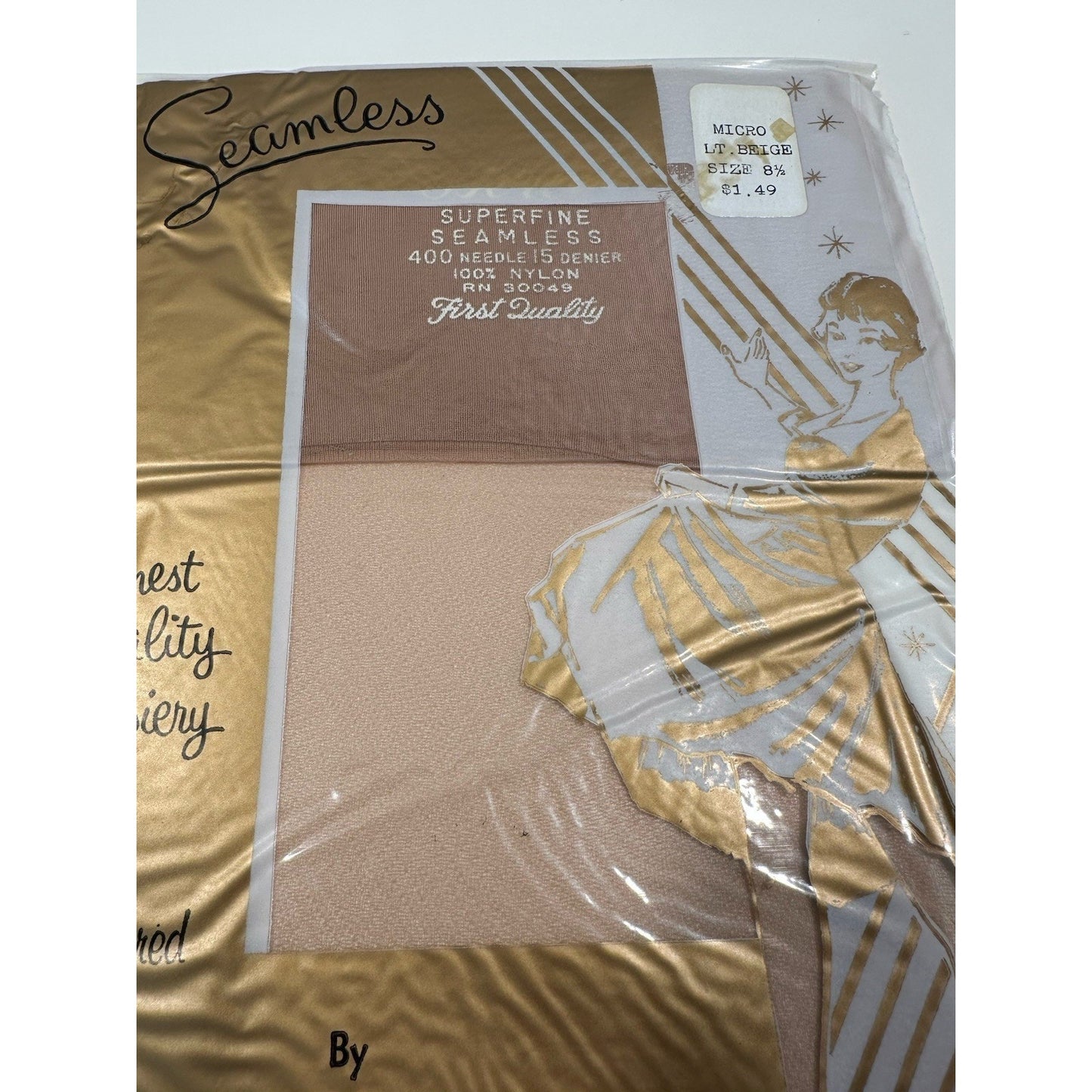 VINTAGE *NEW* Fashion By Rita Seamless-Lt Beige Sz 8.5 X 3-Pack