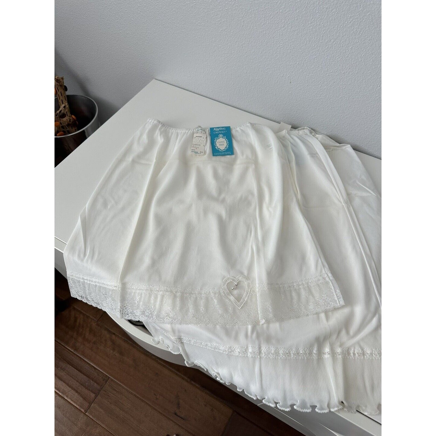 VINTAGE *NEW* Kayser Women's Slip/Petticoat Small White Nylon Set=4