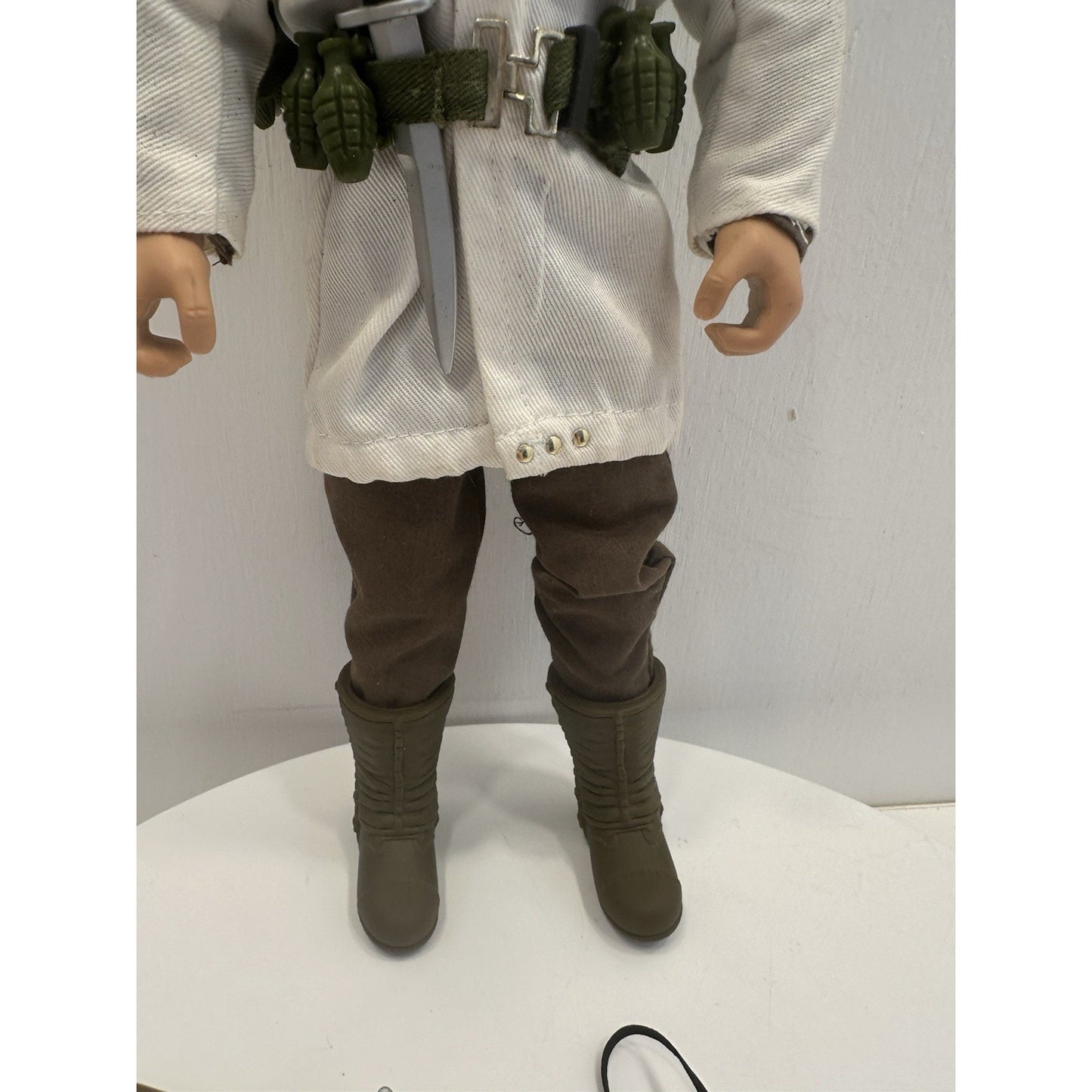 VINTAGE GI Joe White Hooded Coat w/Grenades Action Figure