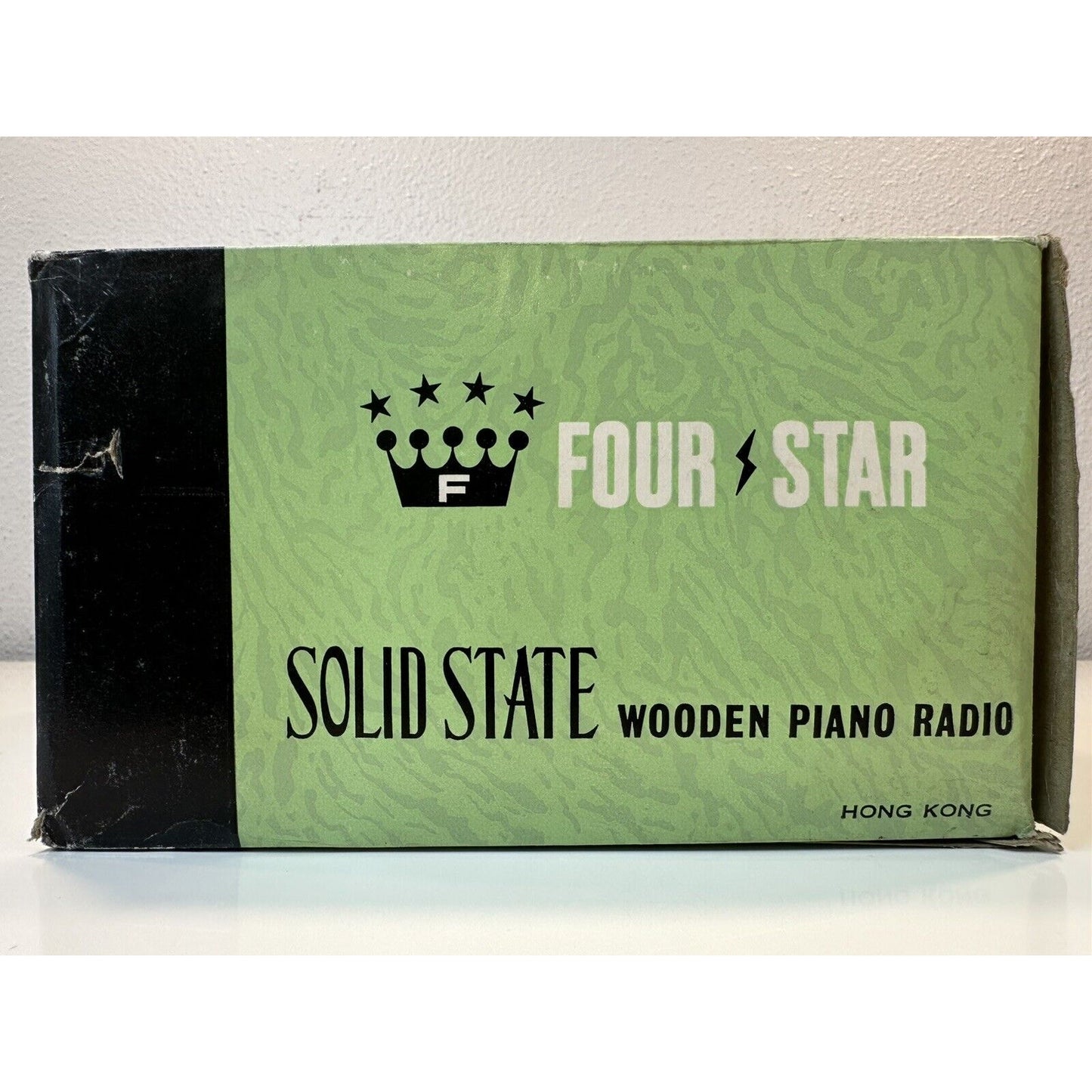 VINTAGE *NEW* 1960's Four Star Solid State Wooden Piano Radio