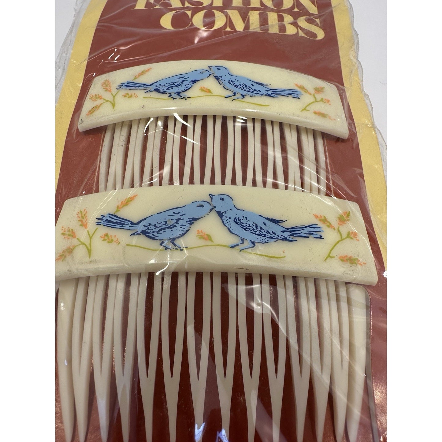 VINTAGE *NEW* 1975 Goody 8161 Kant-Slip Fashion Combs w/Bluebirds USA