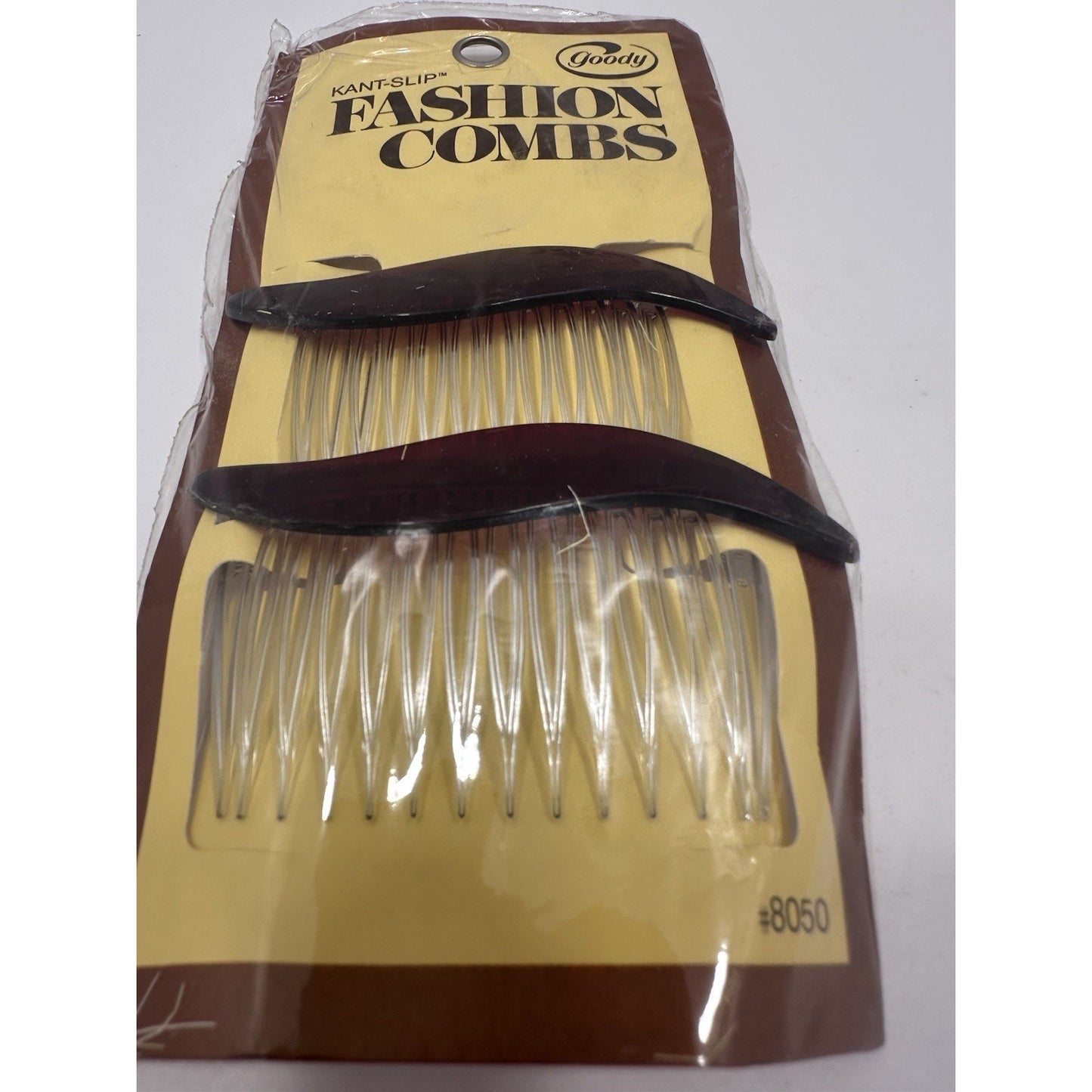 VINTAGE *NEW* 1975 Goody Kant-Slip Fashion Combs Wave Set of 2