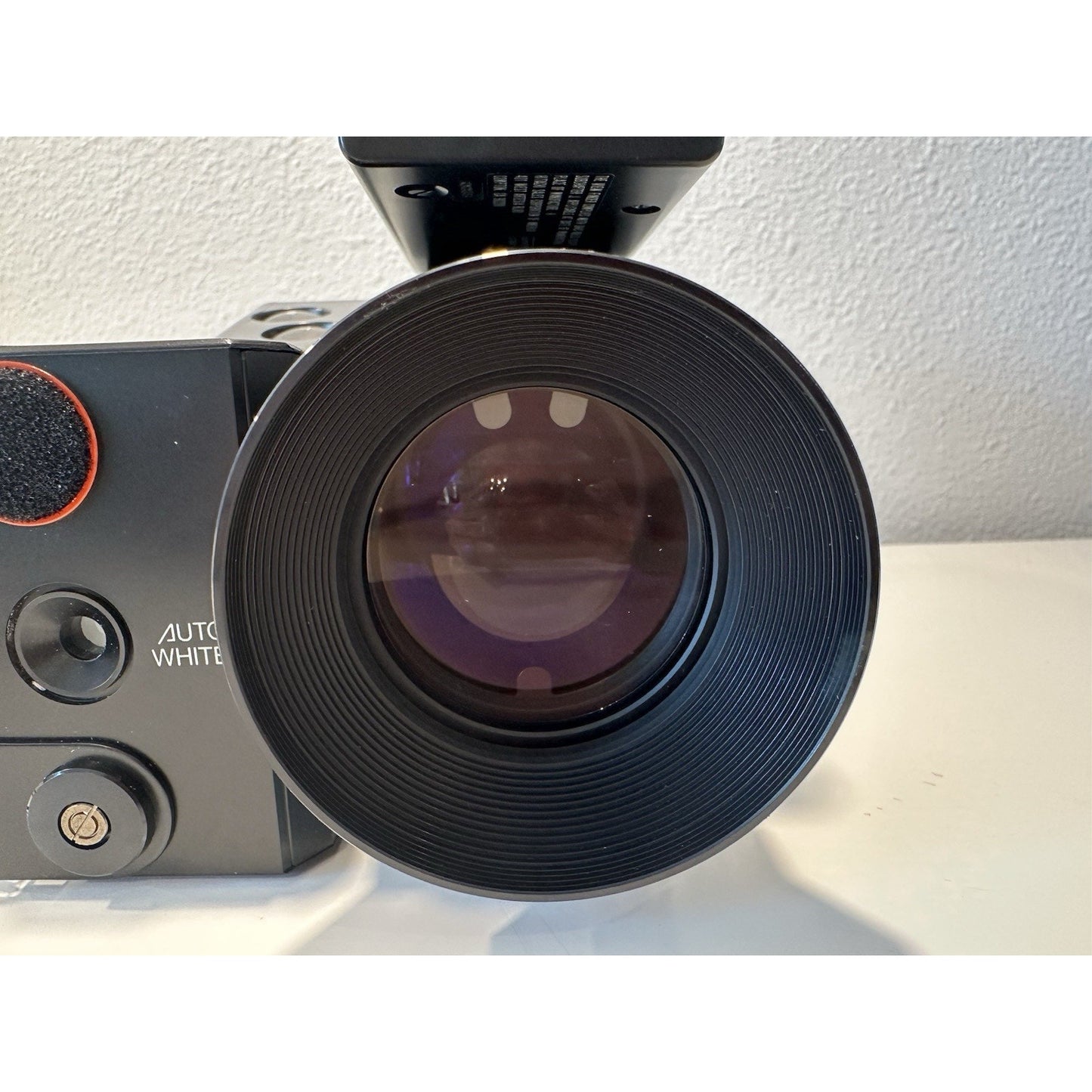 VINTAGE *NEW* 1980's Hitachi VK-C1500 Color Video Camera F1.2X6 Zoom