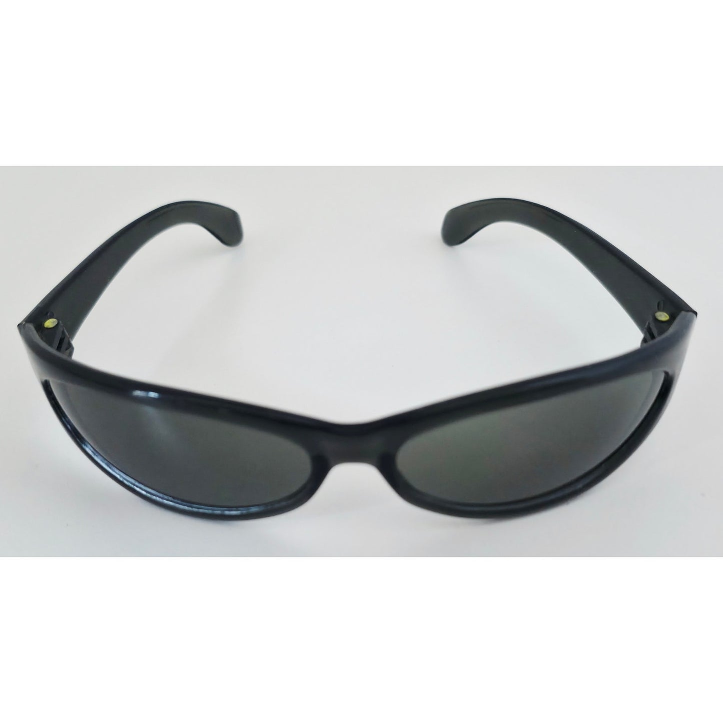 VINTAGE *NEW* 1970's Glam Unisex Black Frame with Gray Lens Sunglasses