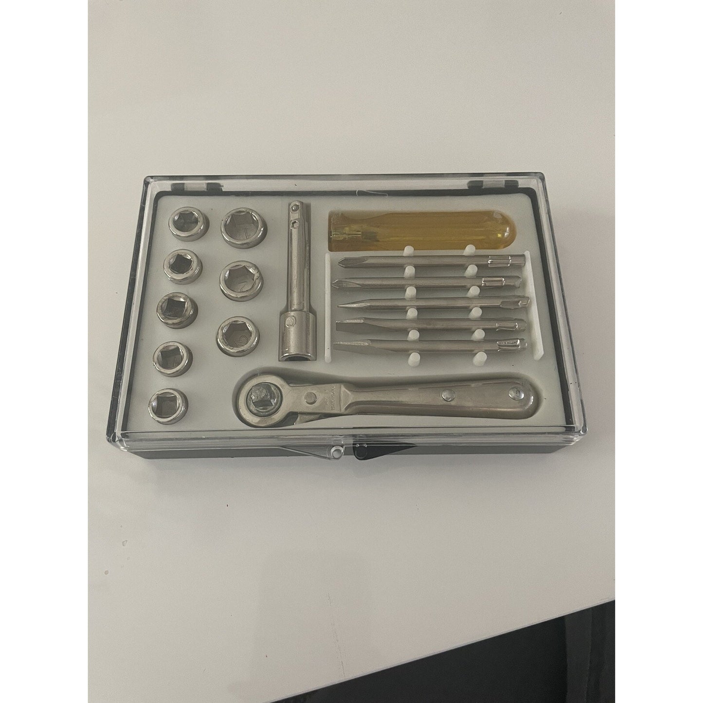 VINTAGE *NEW* 1970's CW Socket Wrench Set 16 in 1
