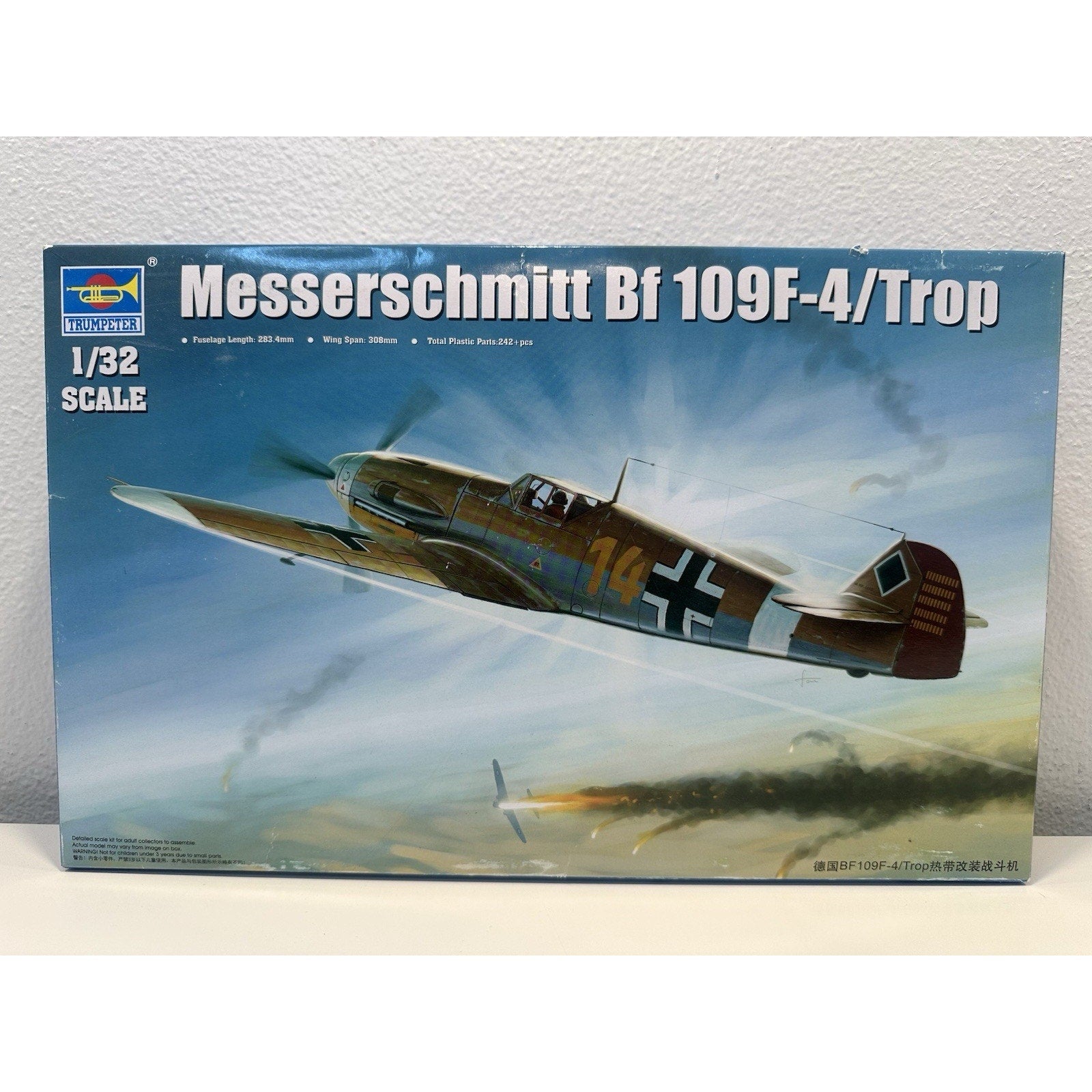 Messerschmitt Bf 109F-4/Trop, 1:32, 005/02293 - Plastikové modely a Messerschmitt Bf 109F-4/Trop, 1:32, 005/02293 - Plastikové modely a