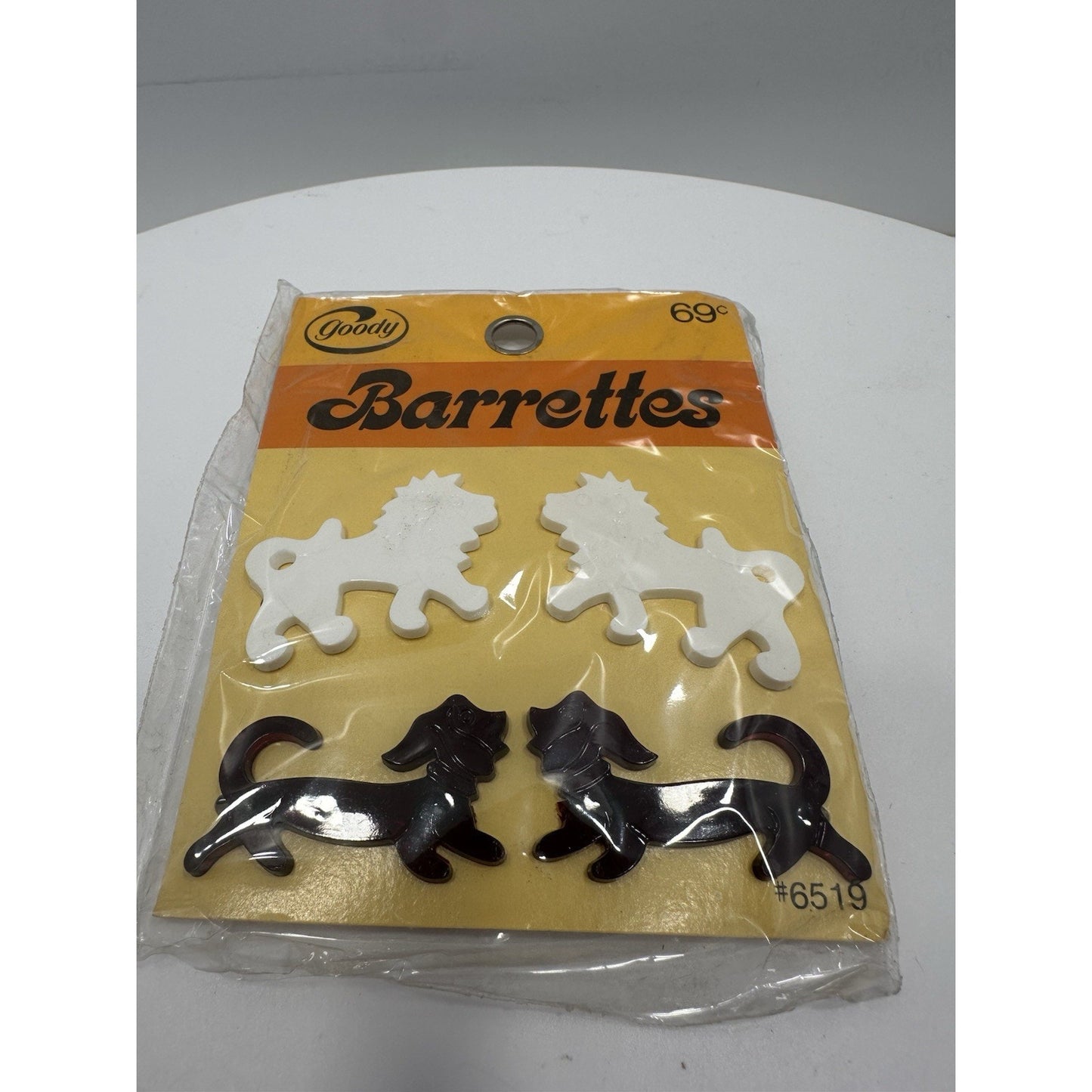 VINTAGE *NEW* 1975 Goody 6519 Barrettes w/Lions/Dogs