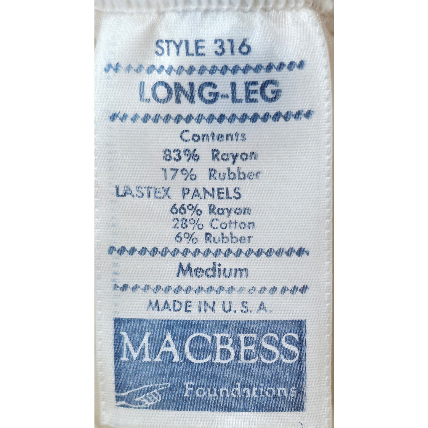 VINTAGE *NEW* 1960's Macbess Women's Cream Shapewear w/Garters Size M USA