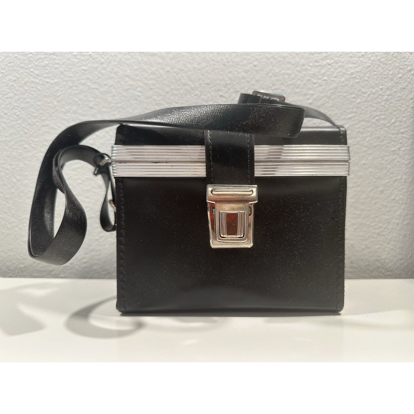 VINTAGE *NEW* 1970's Kodak/ Instamatic Camera Bag Clip Strap Carry Case