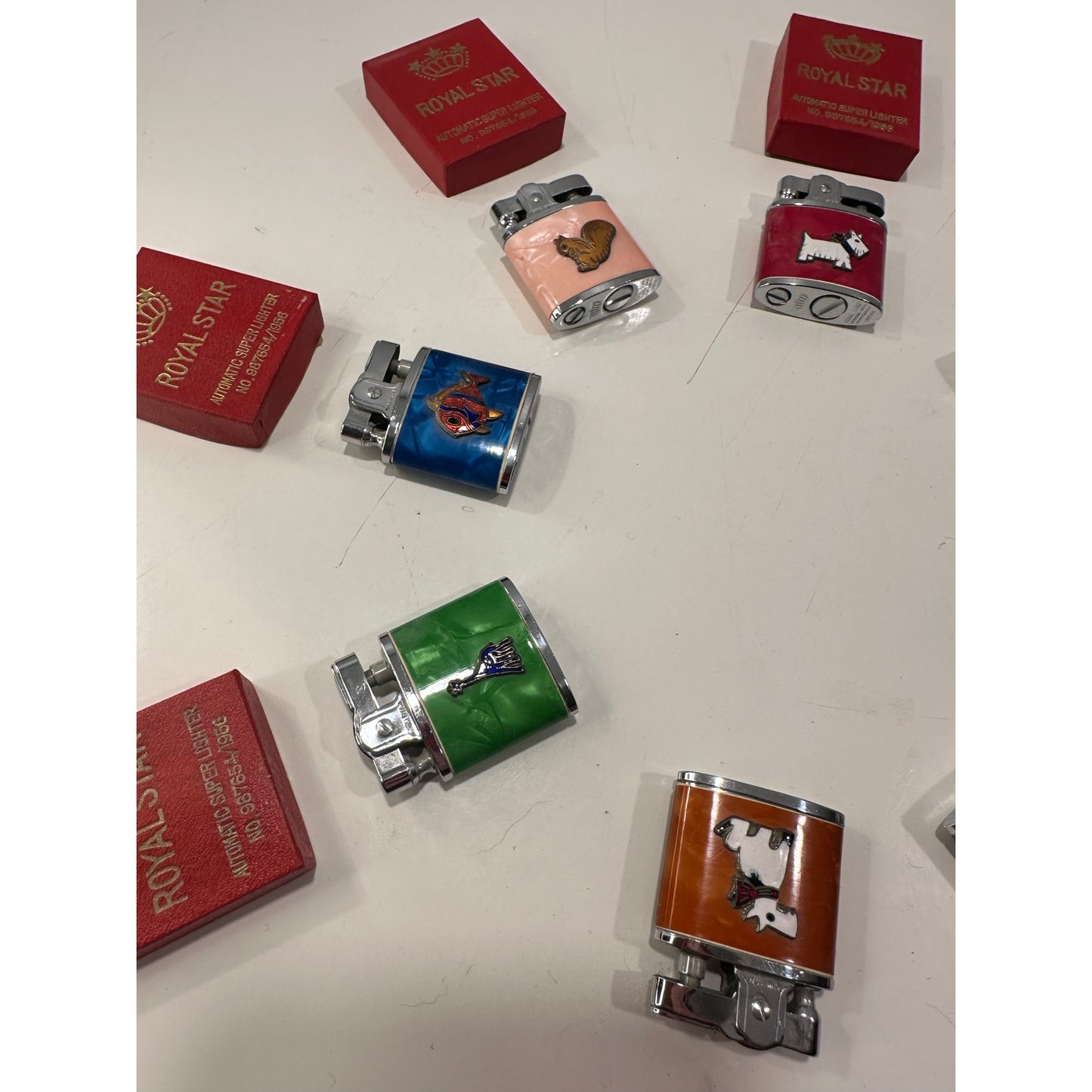 VINTAGE *NEW* 1956 ROYAL STAR Lighter Collection Set of 8