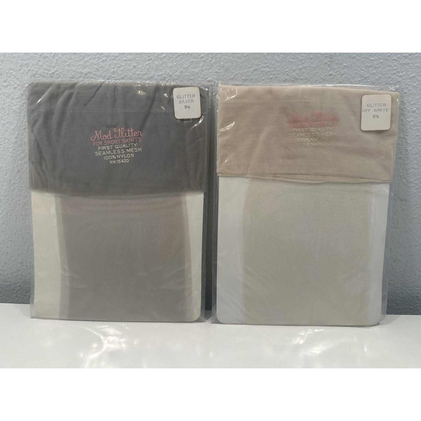 VINTAGE *NEW* Mod Glitter Hosiery-Silver/OffWhite Combo Sz10M X 2 Pair