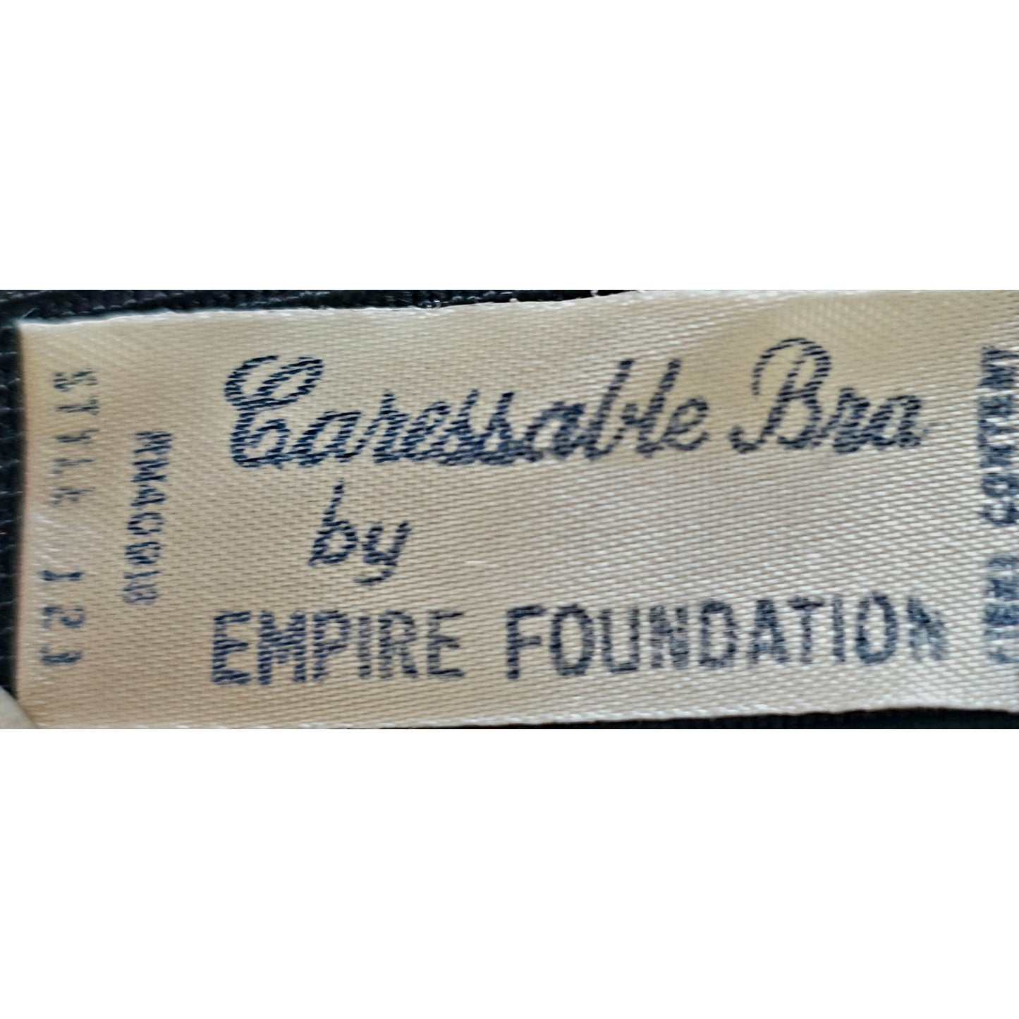VINTAGE *NEW* 1960's Empire Foundation Women's Black Garter Belt Size 24 (Small)