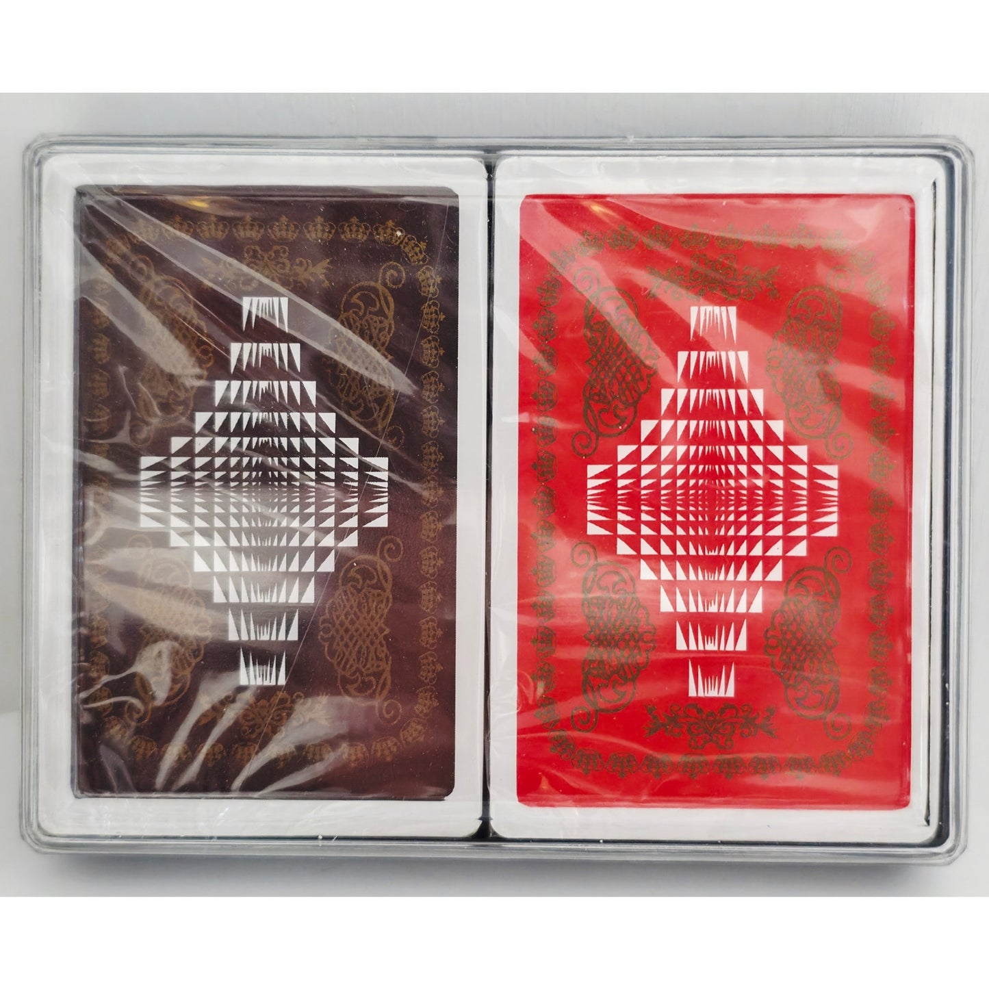 VINTAGE *NEW* Royal Washable Plastic Playing Cards Double Deck