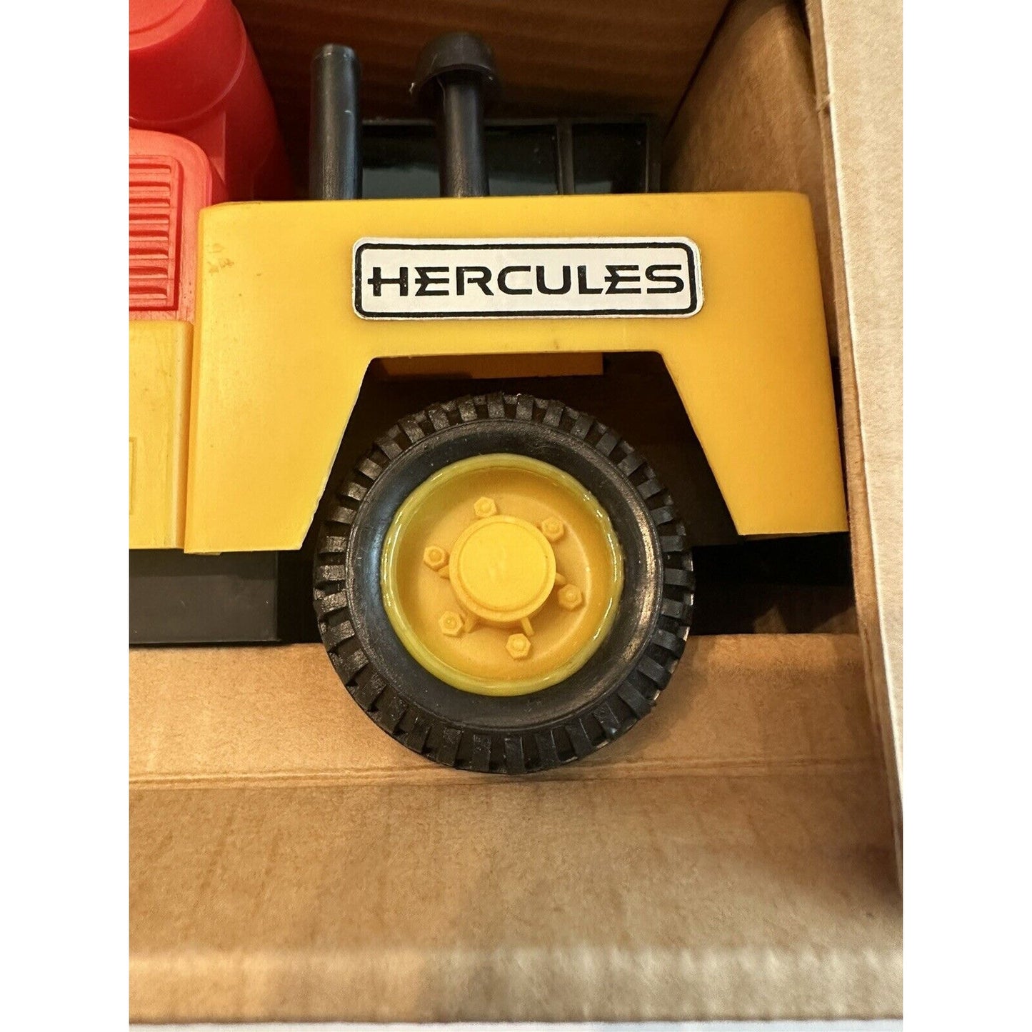 VINTAGE *NEW* HERCULES #5171 Cement Mixer Toy Truck