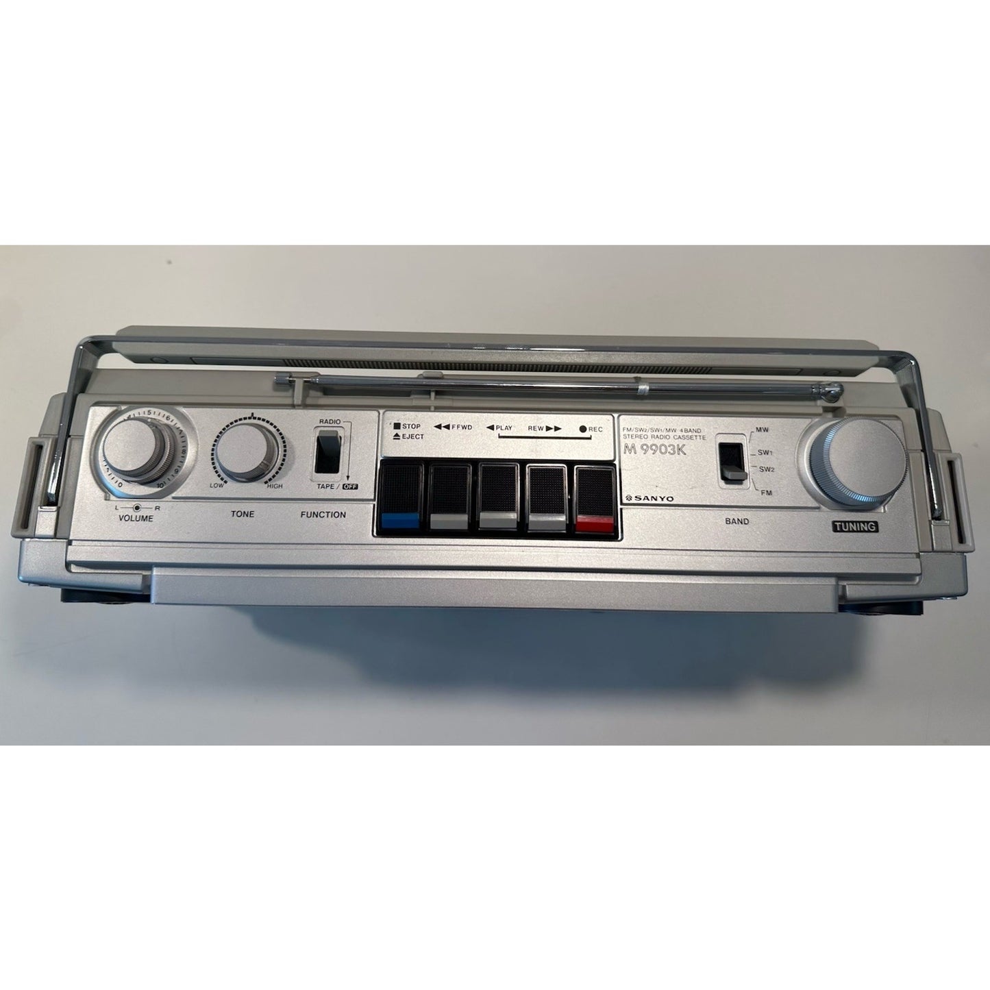 VINTAGE *NEW* 1980's Sanyo Boombox M9830K AM/FM Cassette Boombox