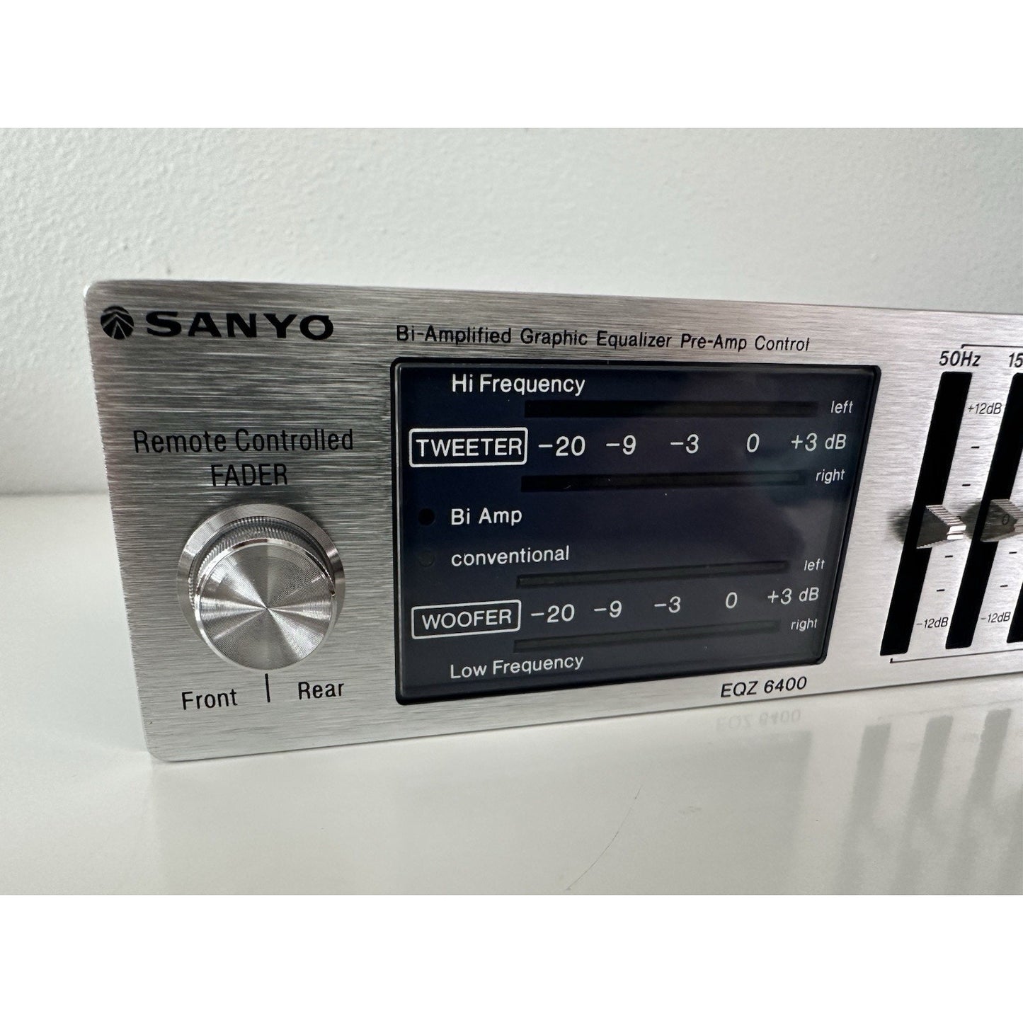 VINTAGE *NEW* 1987 Sanyo EQZ6400 High Fidelity Mobile Graphic Equalizer
