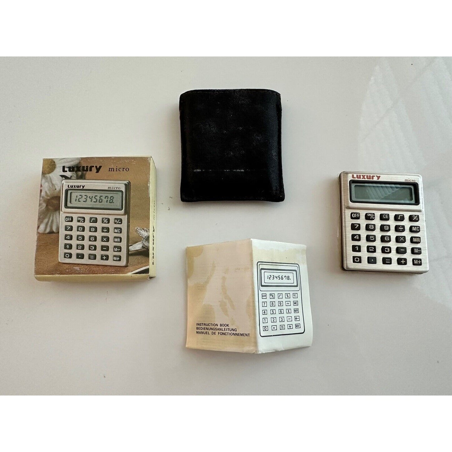 VINTAGE *NEW* Gold Micro Mini Luxury LCD Calculator