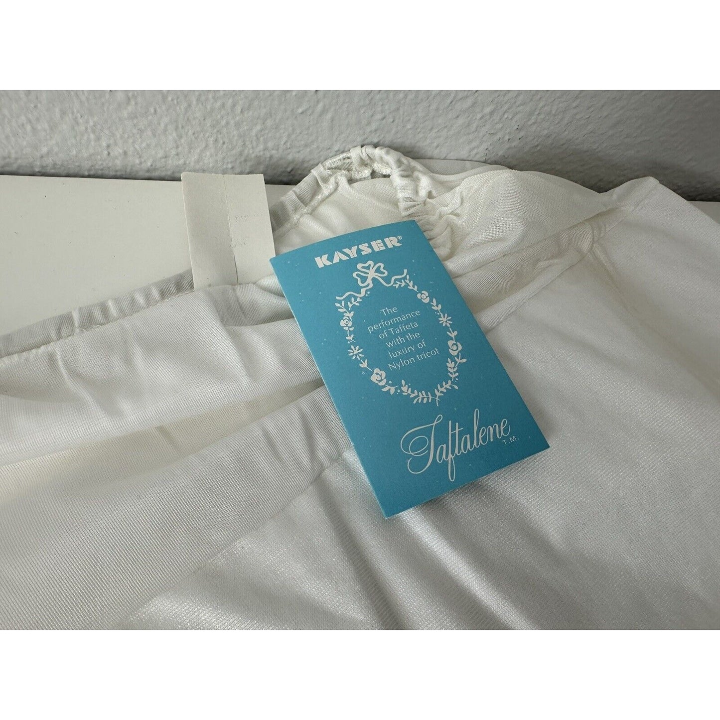 VINTAGE *NEW* Kayser Women's Slip/Petticoat Small White Nylon Set=4