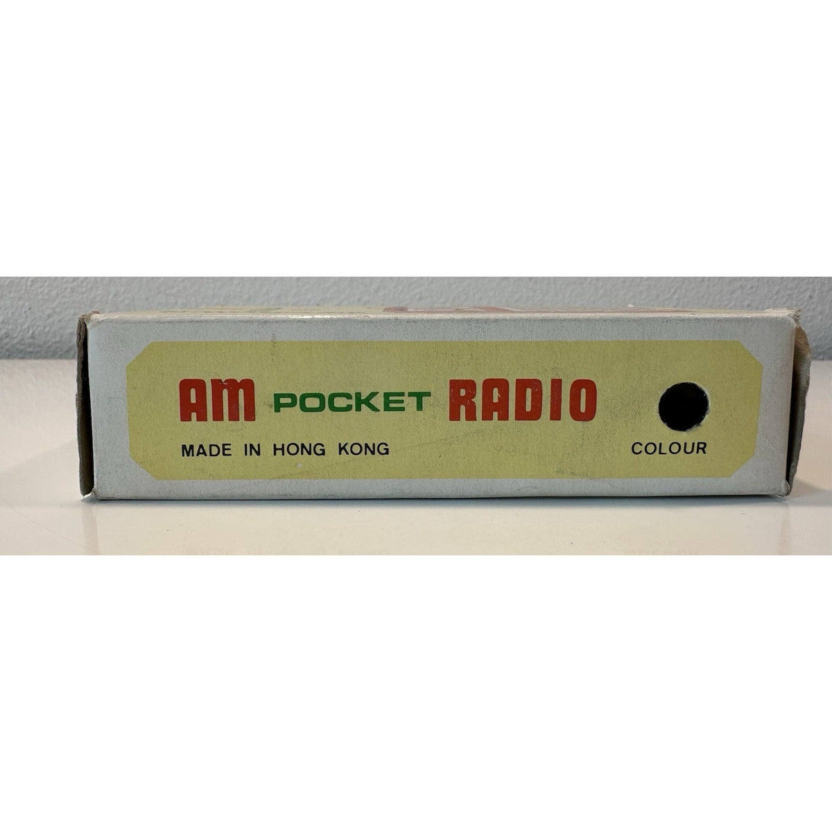 VINTAGE *NEW* 1960's Crown Transistor AM Pocket Radio British Design Hong Kong