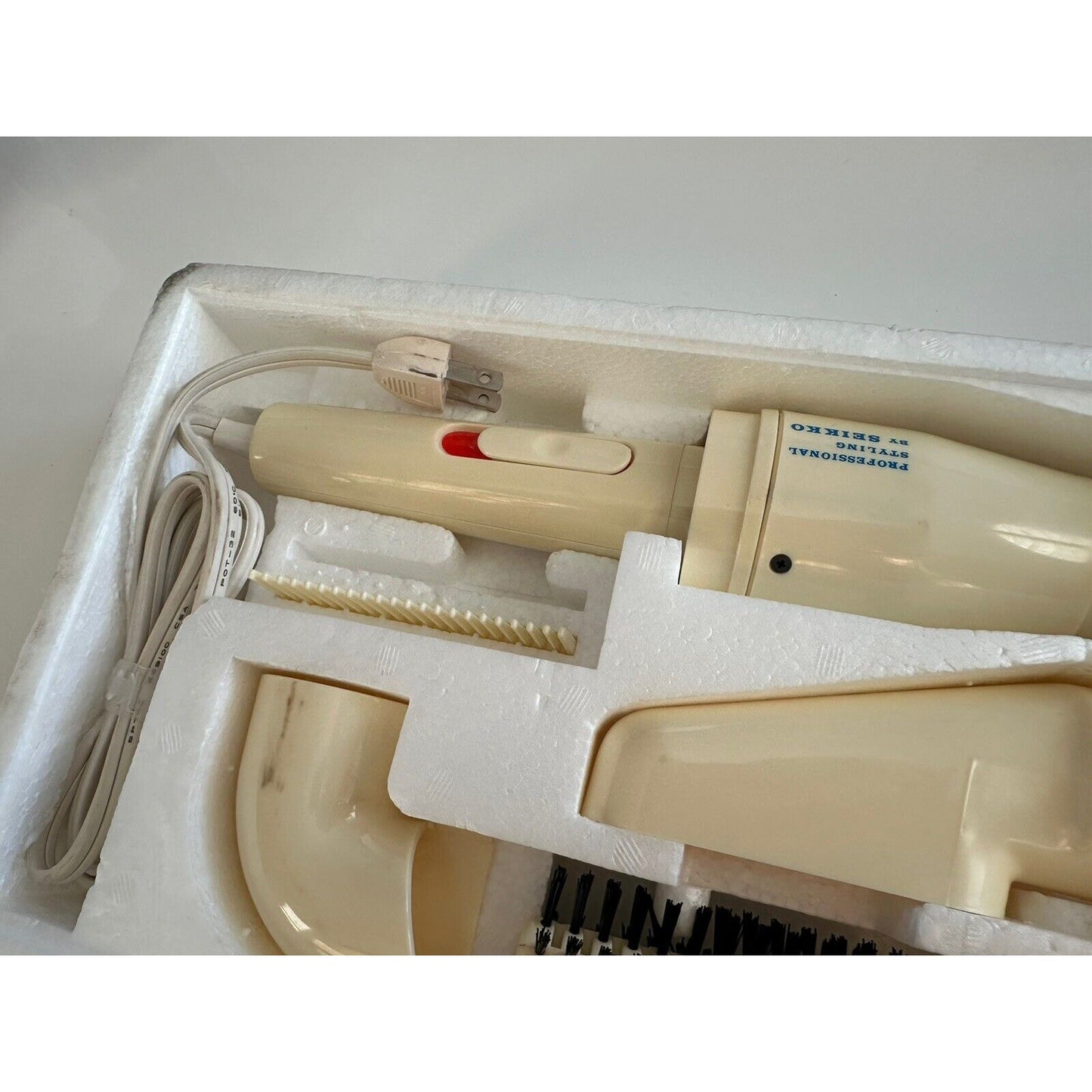 VINTAGE *NEW* Seikko MU1400W 5-IN-1 Comb/Styler/Dryer Accessories