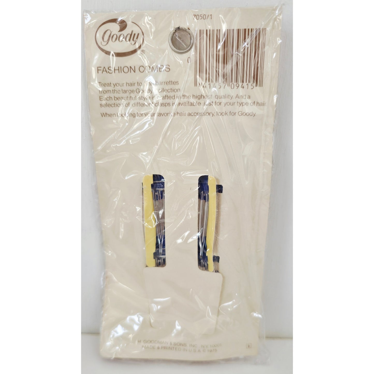 VINTAGE *NEW* 1975 Goody #7050/1 Fashion Combs Scalloped Blue USA