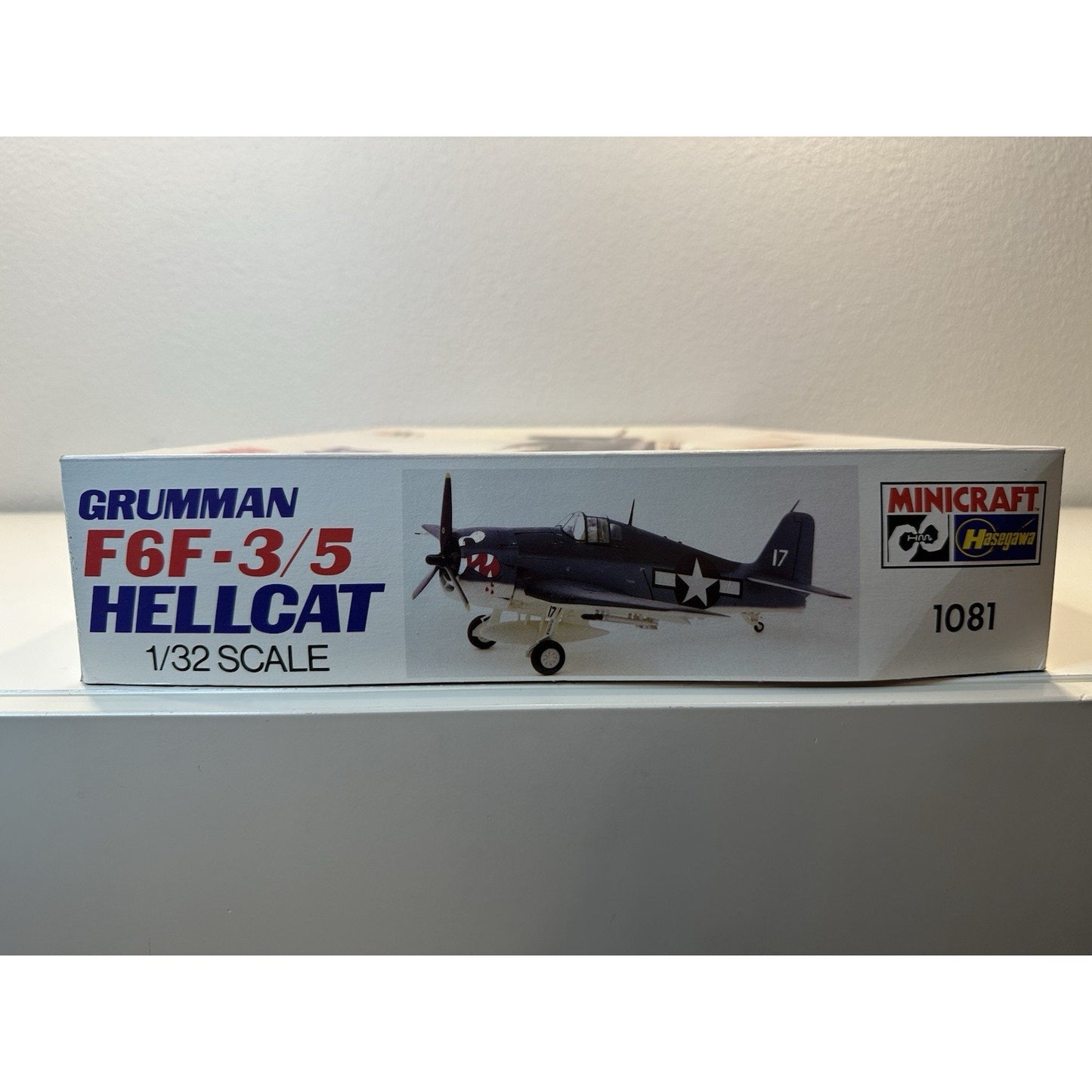 VINTAGE *NEW* Hasegawa Grumman Hellcat F6F-3/5 1:32 Model 1081