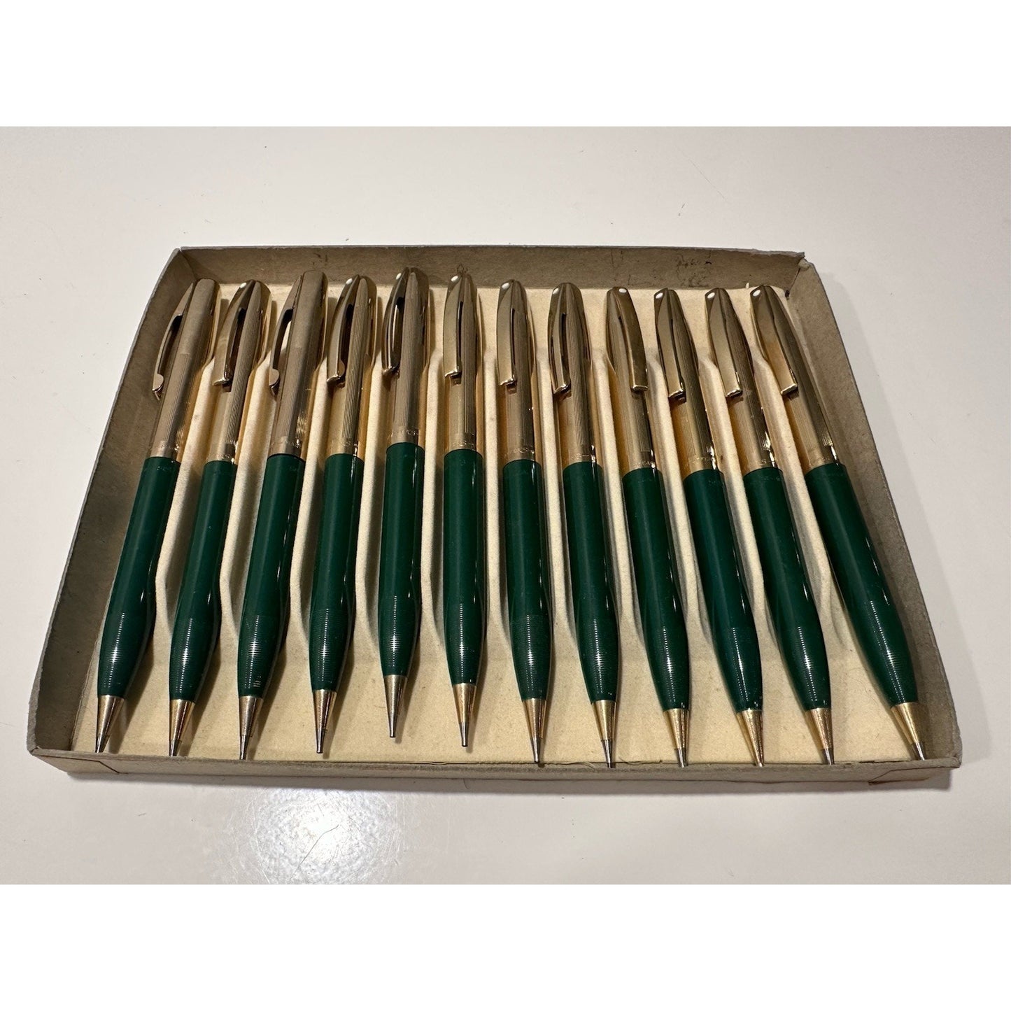 VINTAGE *NEW* 1970's Sheaffer 12-1000 Set of 12 Green Mechanical Pencils