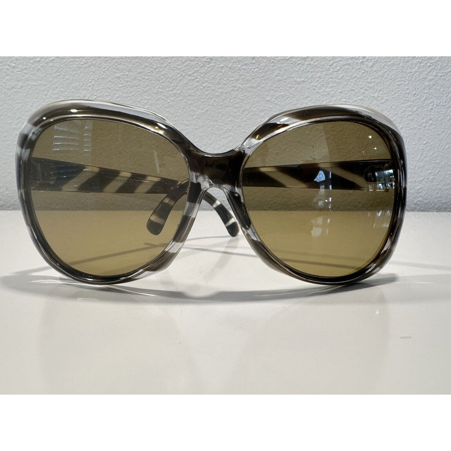 VINTAGE *NEW* Striped Tortoise Chic Sunglasses Movie Prop