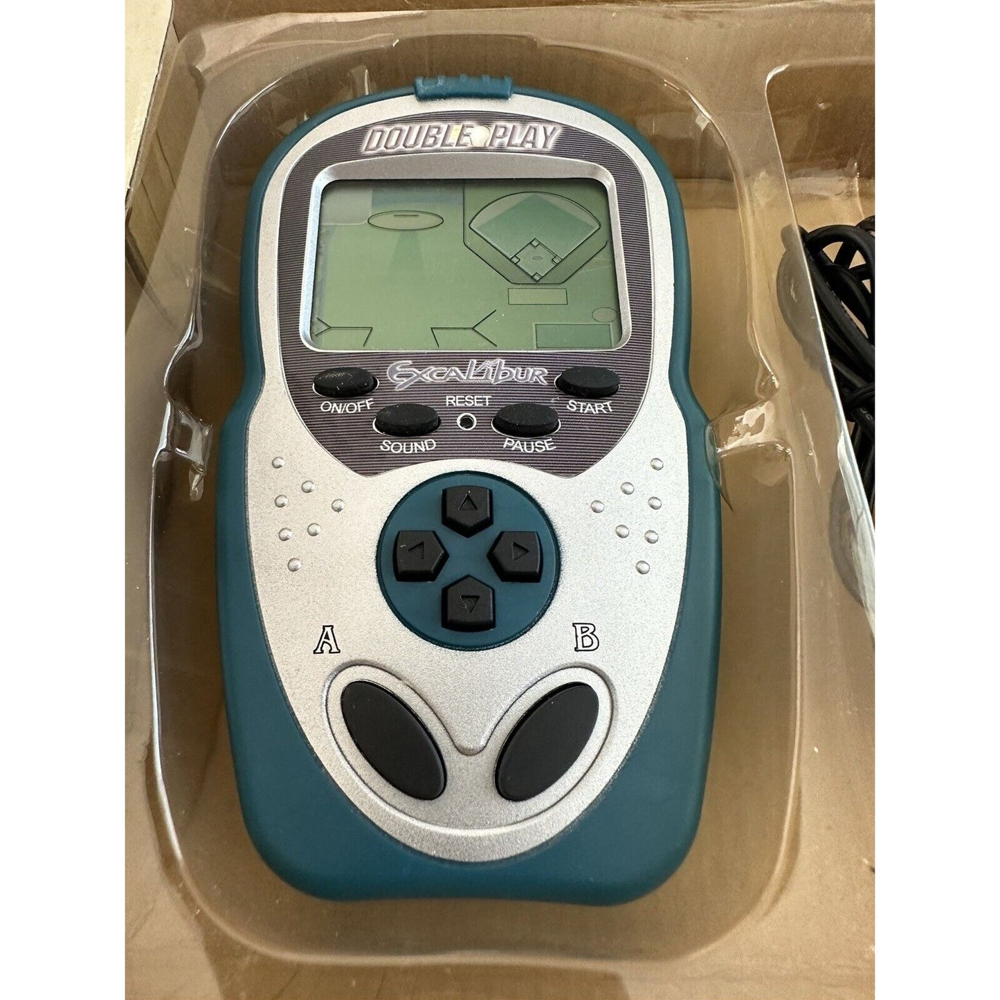 VINTAGE *NEW* Excalibur Baseball Double Play Handheld Video Game