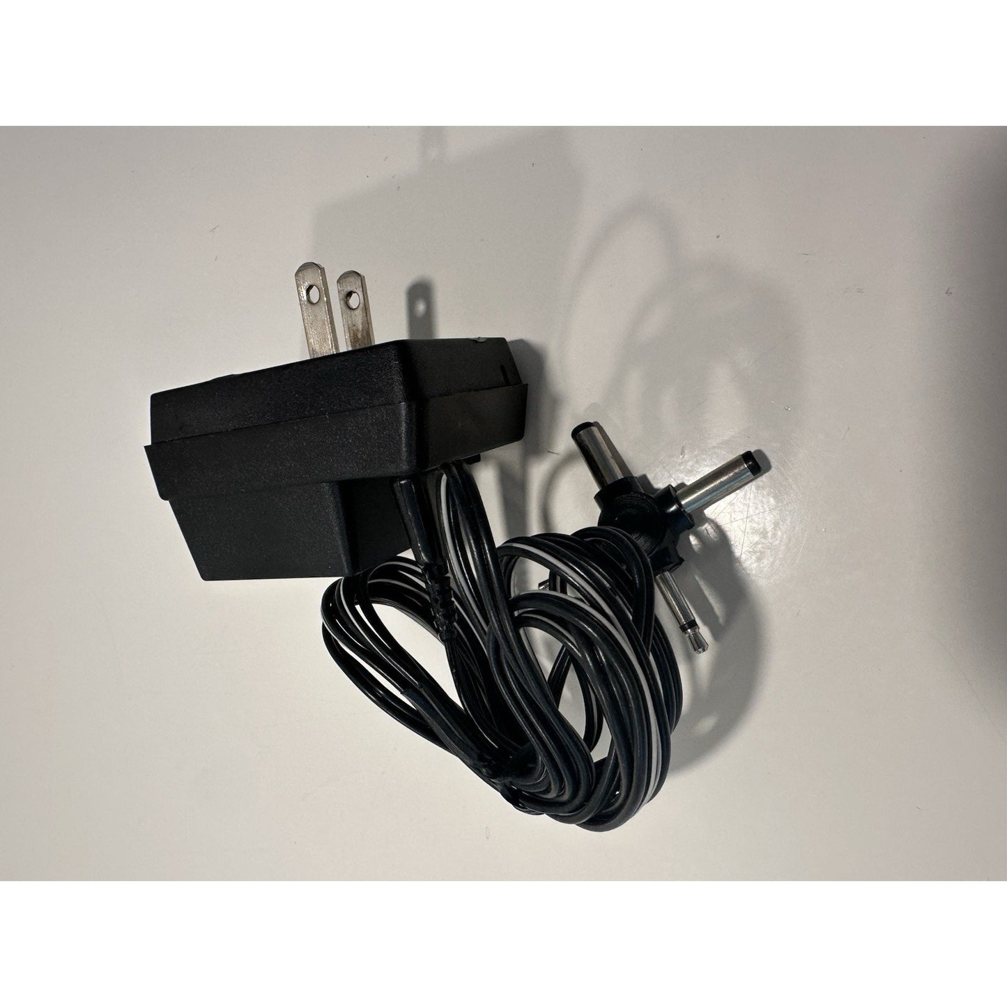 VINTAGE *NEW* Memex AC/DC Power Adapter 110V/220V 5W DC300MA