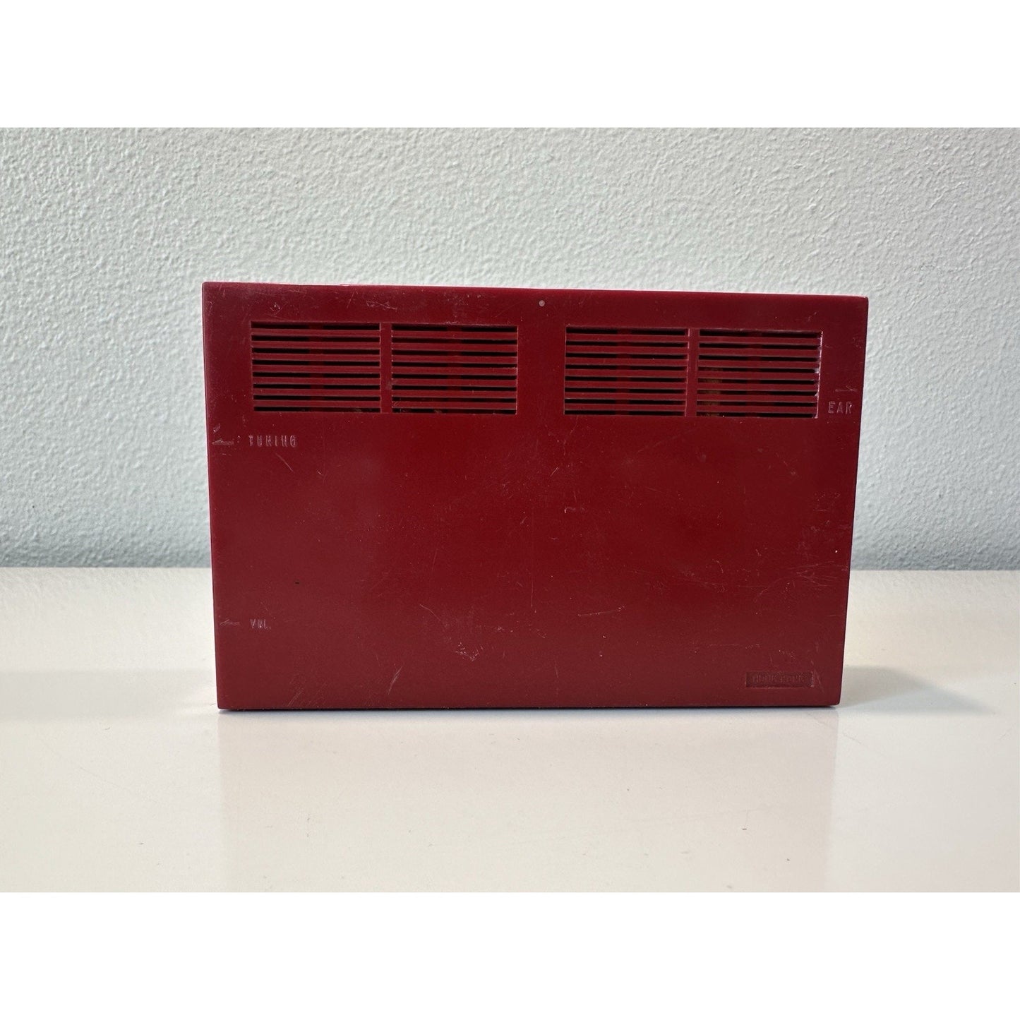 VINTAGE *NEW* Grand Prix Deluxe Hi-Fi Red Transistor AM Pocket Radio