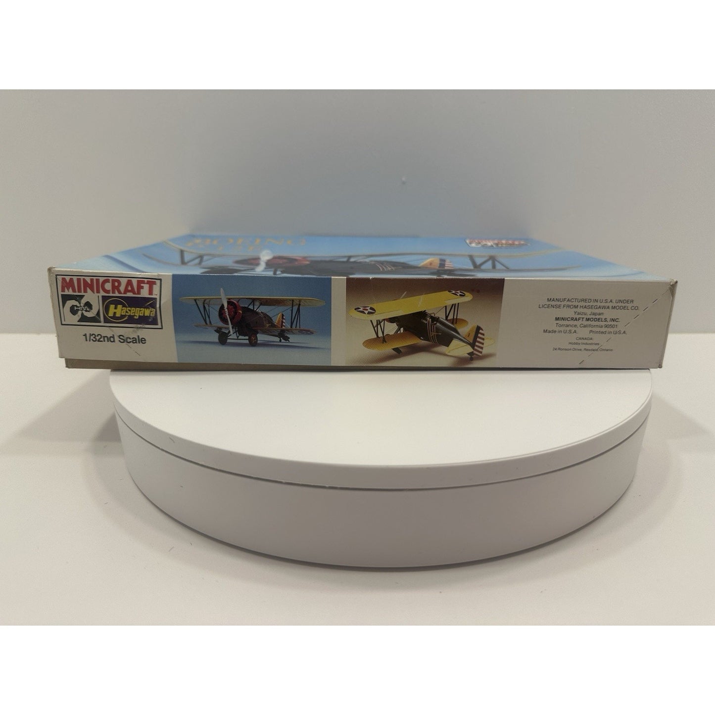 VINTAGE *NEW* Minicraft Hasegawa Boeing P-12E 1061 1/32 FS Model Kit