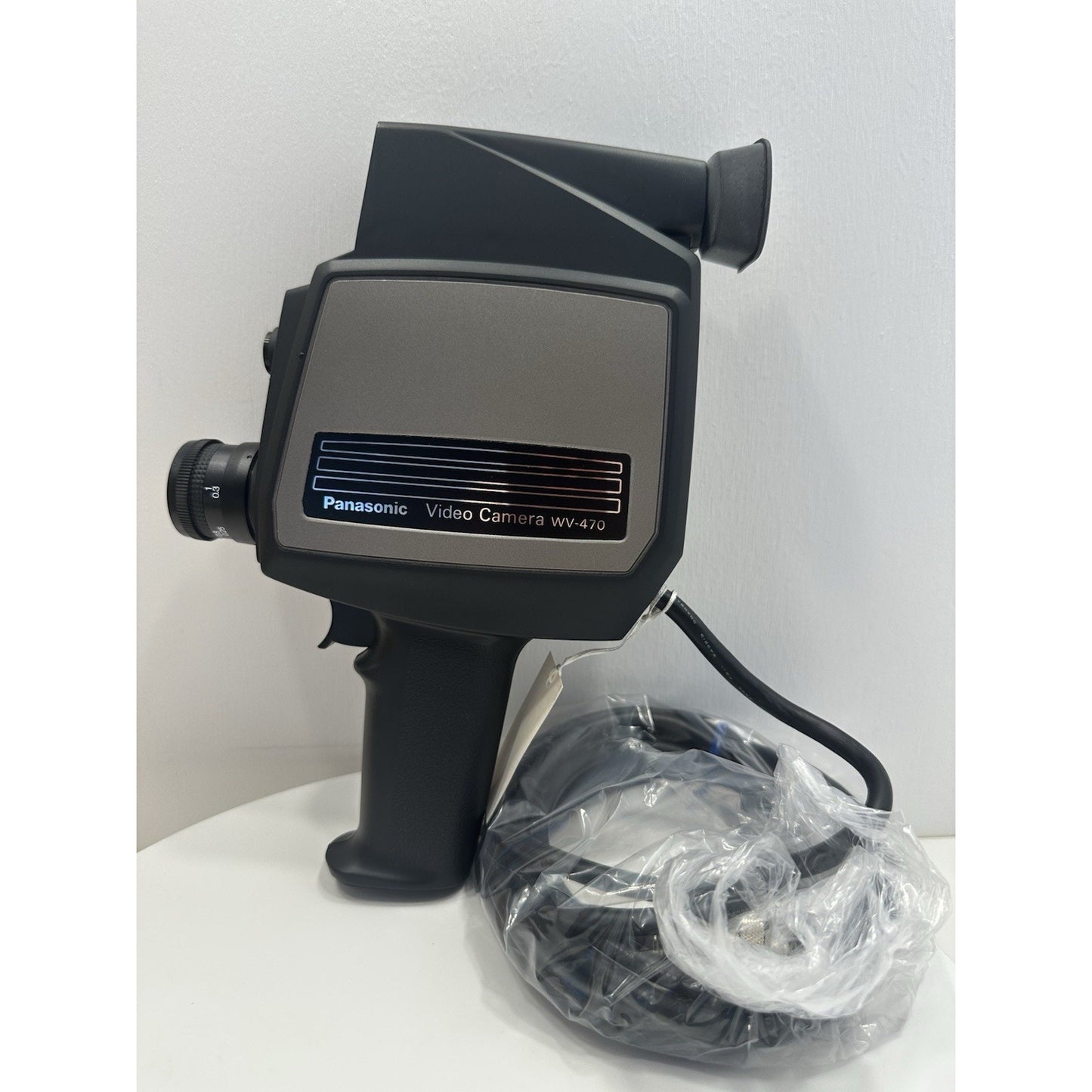 Vintage *NEW* 1980's Panasonic WV-470 B&W Video Camera + Power Supply