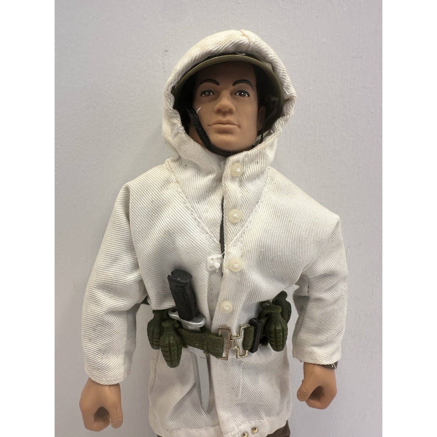 VINTAGE GI Joe White Hooded Coat w/Grenades Action Figure