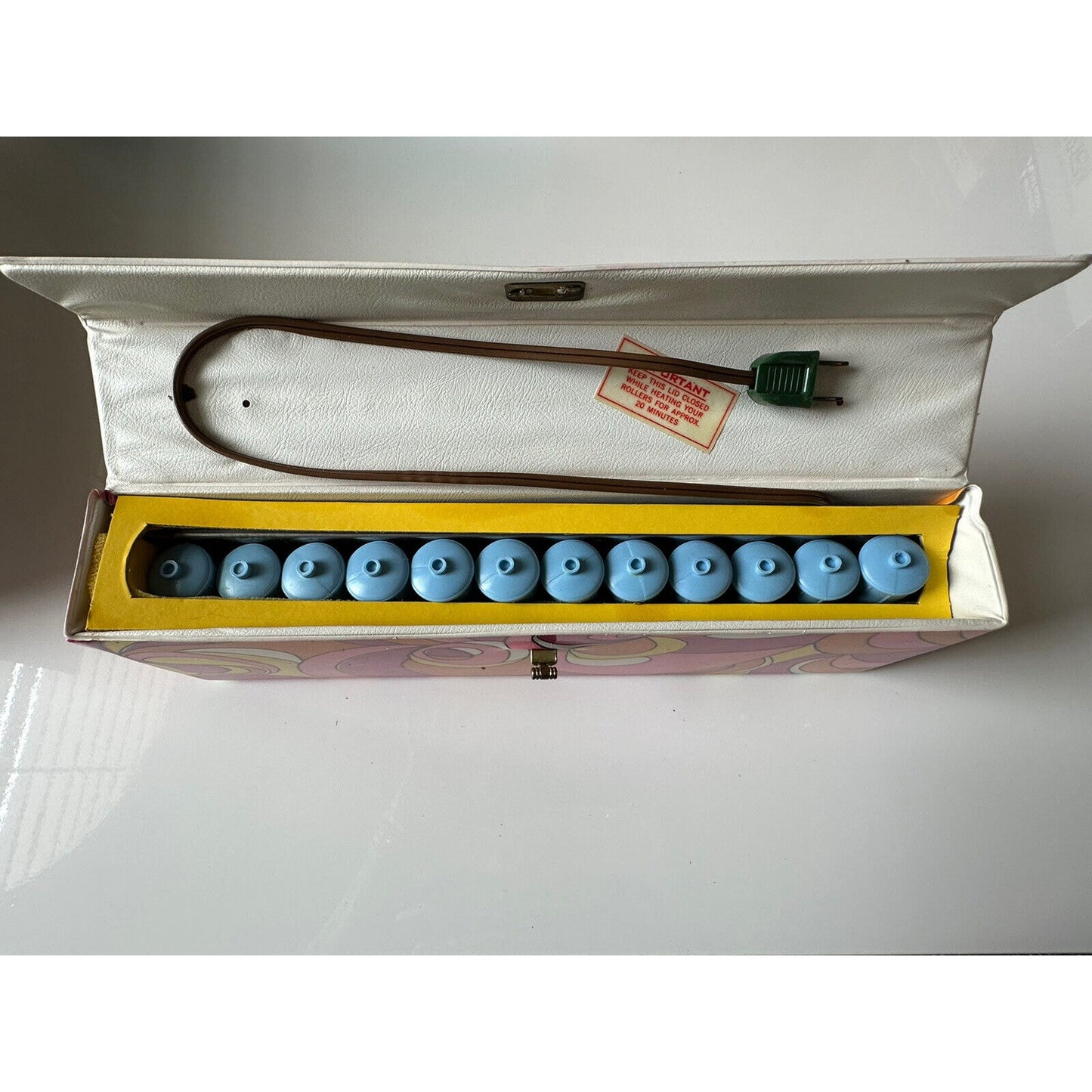VINTAGE *NEW* Bacarola 10-min Electric Set of 18 Roller Hair Setters