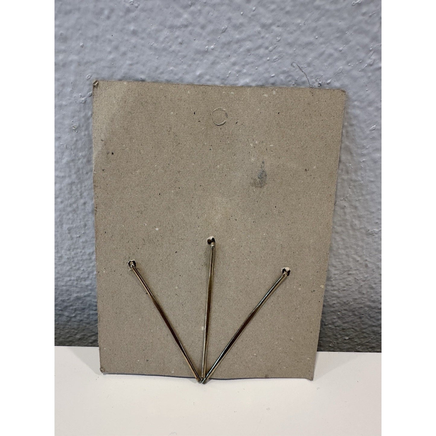 VINTAGE *NEW* 1960's Hand Painted Hair Bobby Pins On Card