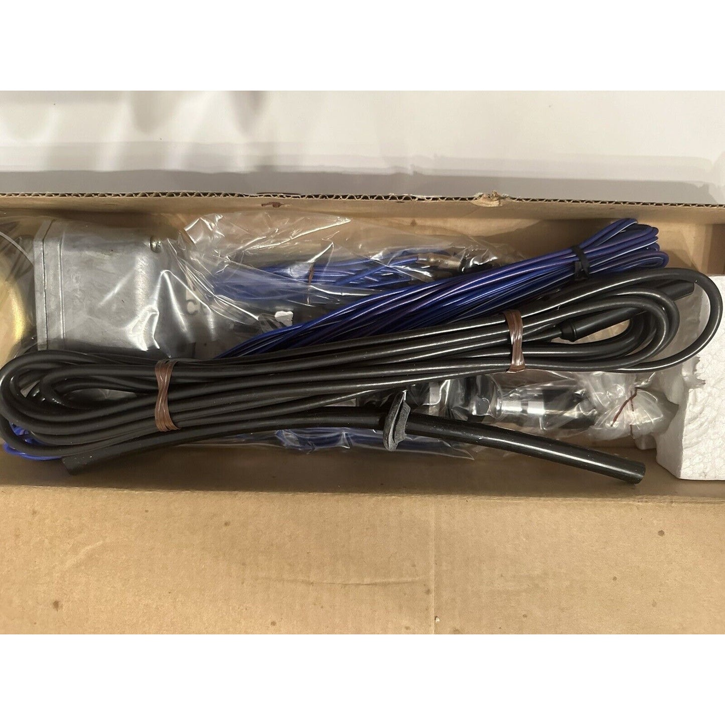 VINTAGE *NEW* Clarion CB-29 Citizen Band Antenna Motorized