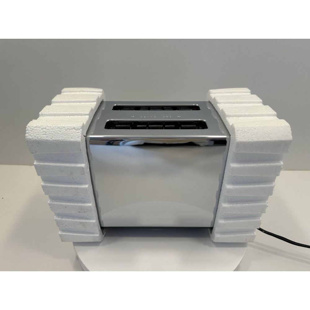 VINTAGE *NEW* 1980's Proctor Silex 2-Slice Toaster Black and Chrome USA