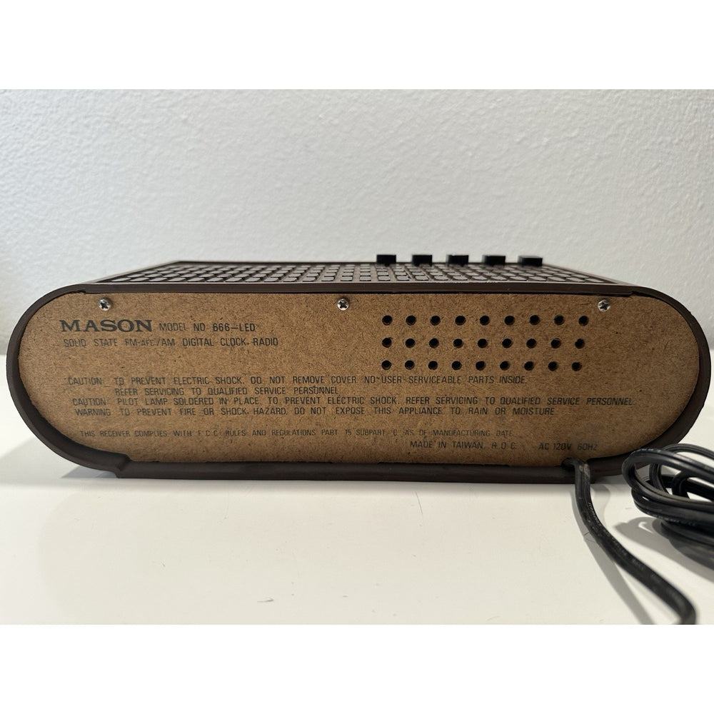 Needs Lovin' - VINTAGE 1970's MASON Digital Alarm Clock Am/Fm Radio Dimmer Wood Grain