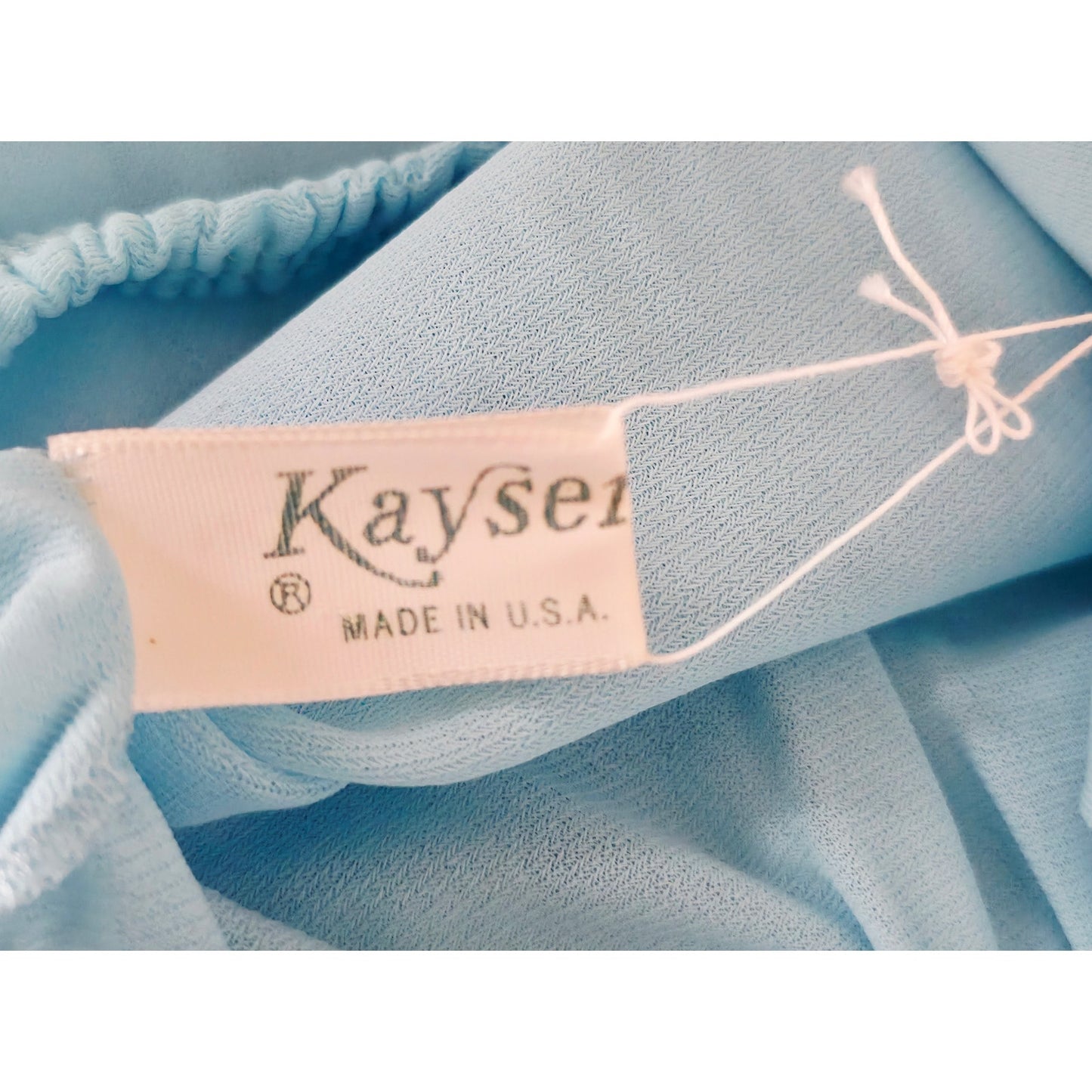 VINTAGE *NEW* 1960's Kayser Women's Blue Slip with Lace Trim 100% Nylon Size Petite