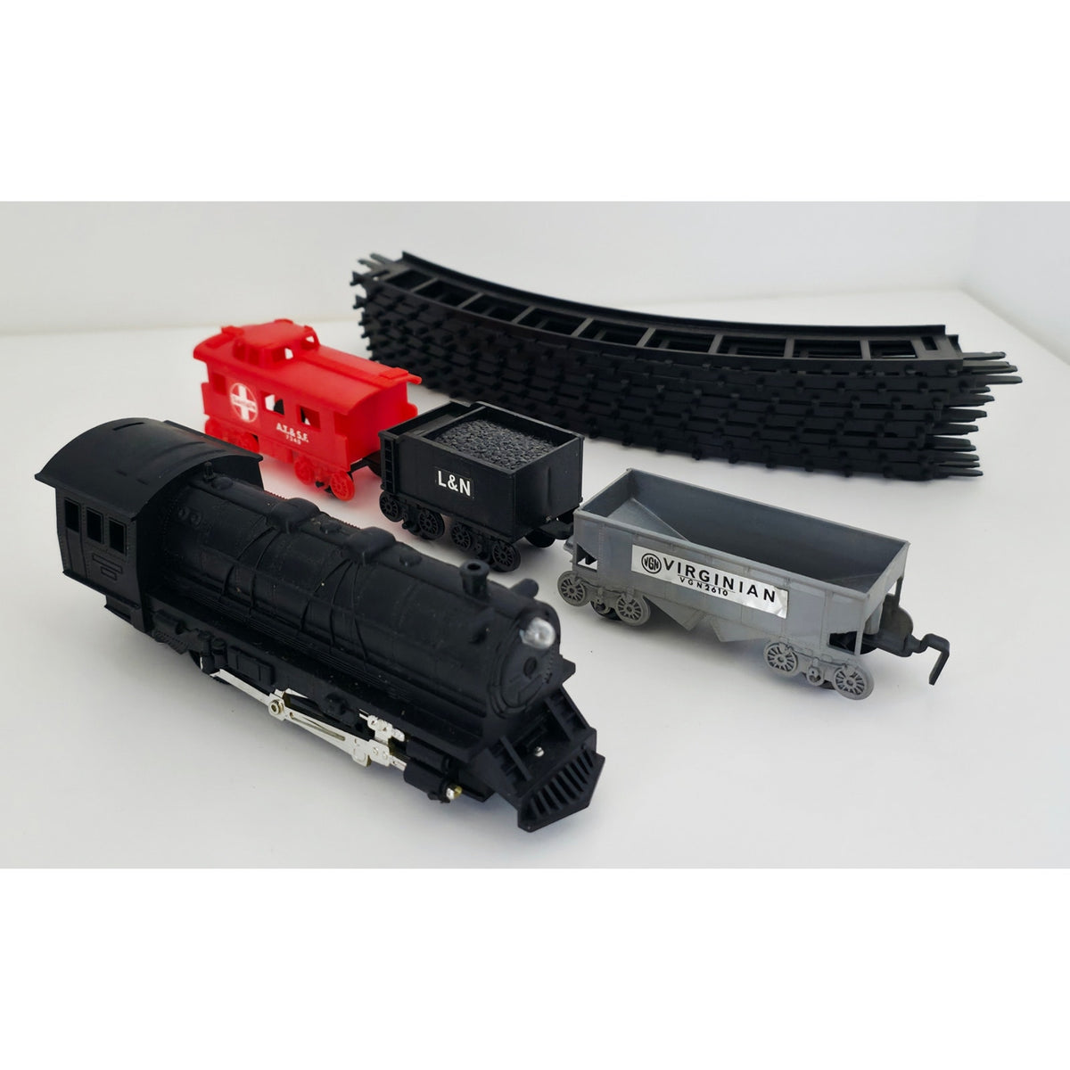 VINTAGE *PRISTINE* 1960s Durham's Battery Operated Toy Train Set Japan