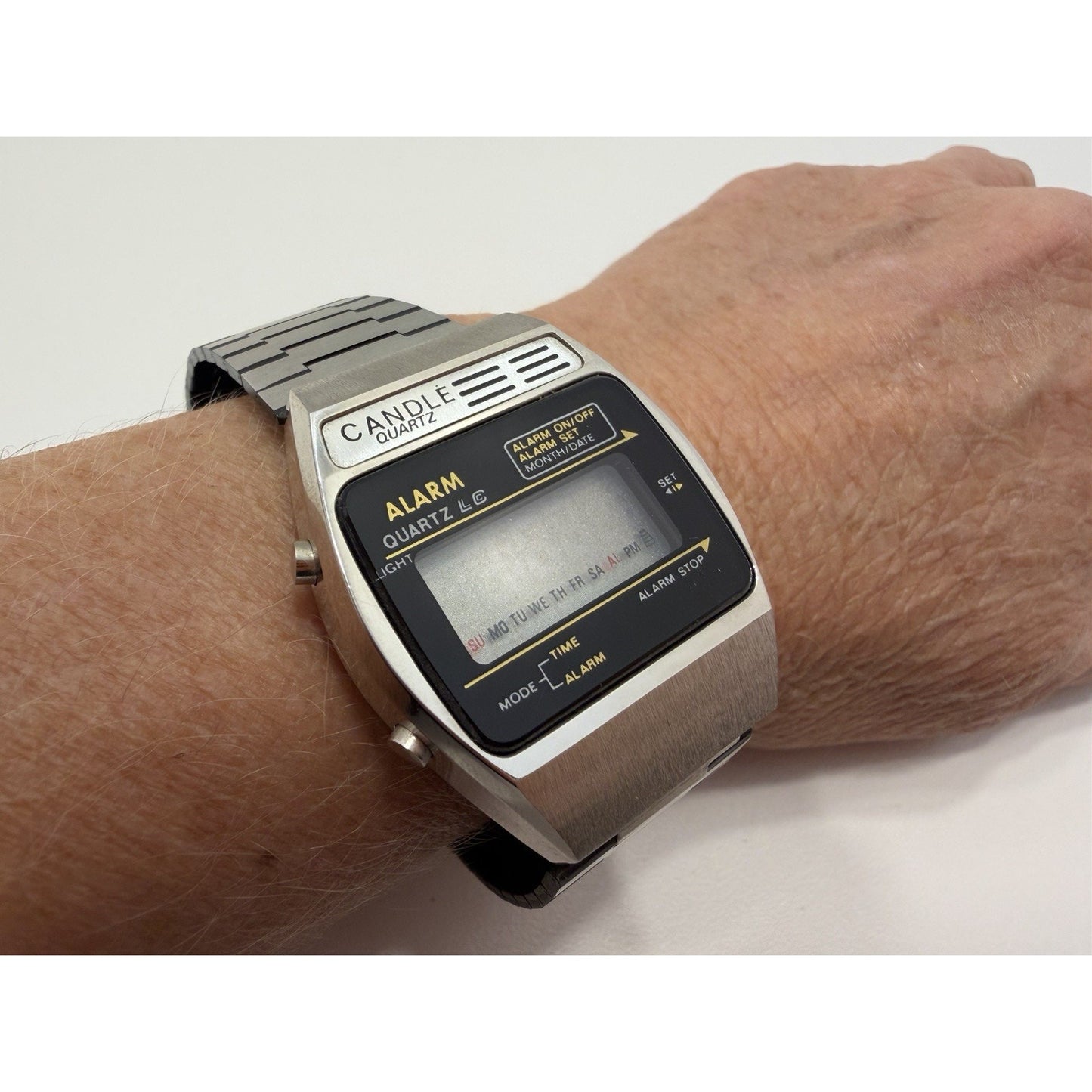 VINTAGE *NEW* 1970's Candle Quartz Digital Alarm Calendar Stainless Steel Watch