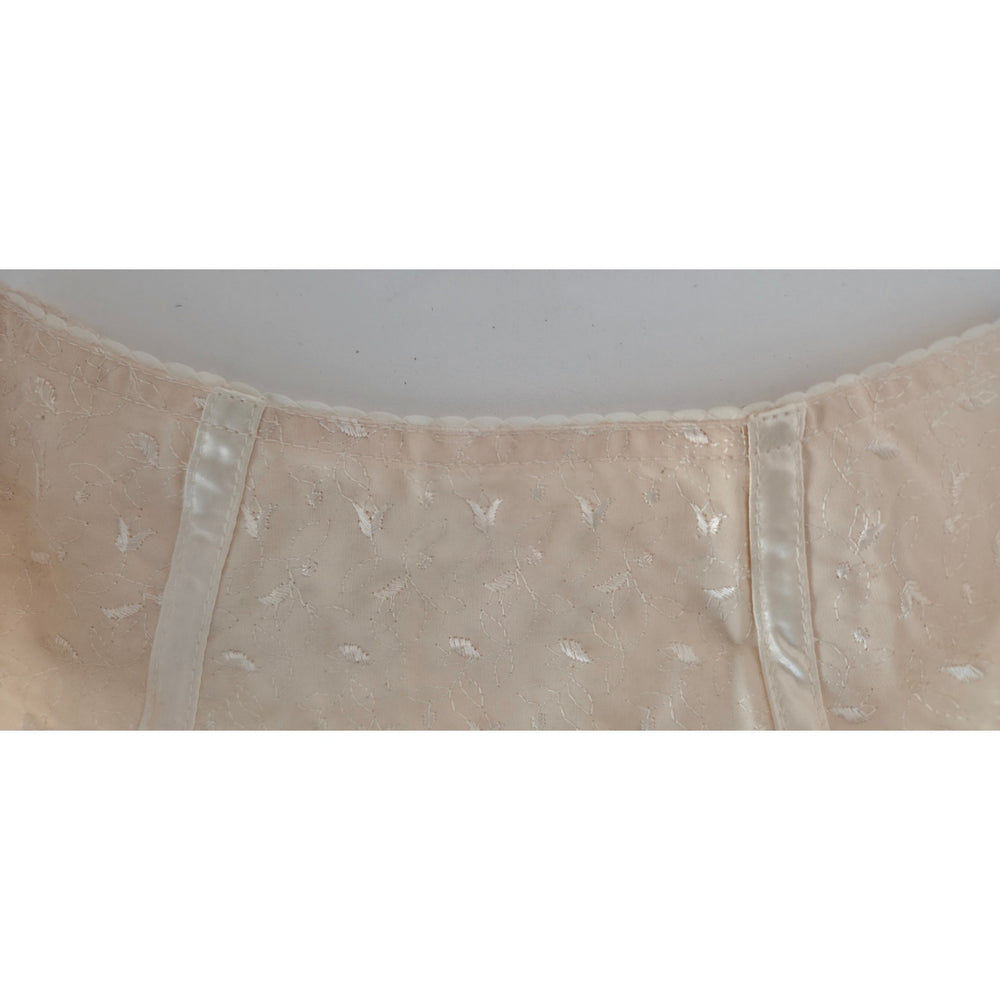 VINTAGE *NEW* 1960's MACBESS Women's Cream with Blue Flowers Garter Belt Size S