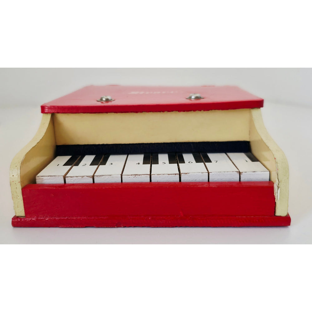 VINTAGE *NEW* 1960's Straco Red Baby Grand Piano "Sweet Tunes" Wooden Toy
