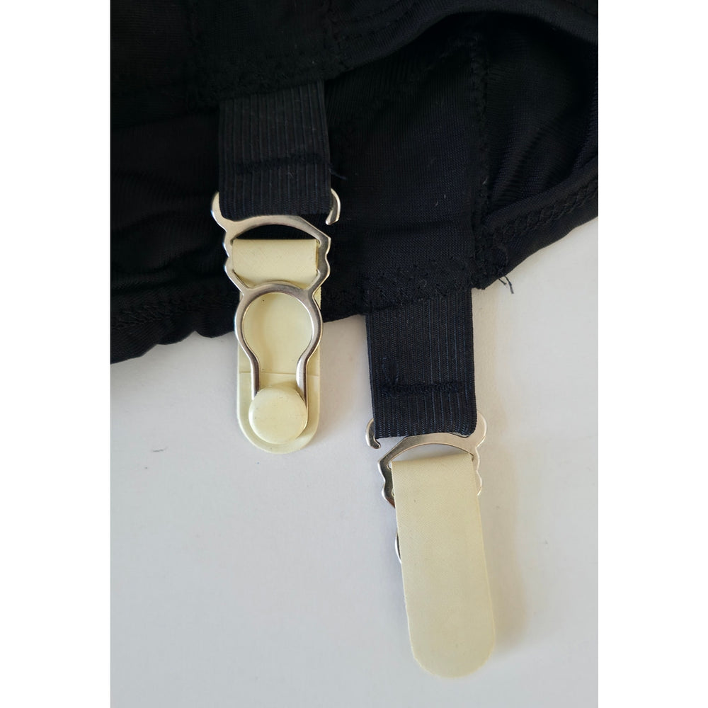 VINTAGE *NEW* 1960's Kayser Women's Black Garter Briefs Size L-XL USA